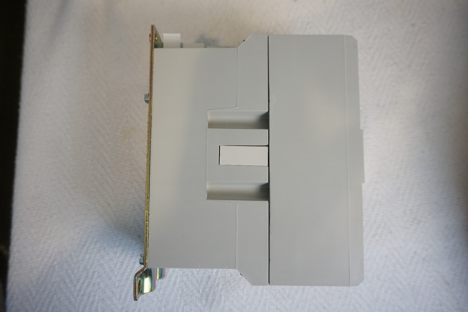 Cutler-Hammer C825HN10A 120A 3-Pole Open Definite Purpose Contactor Kit 120V
