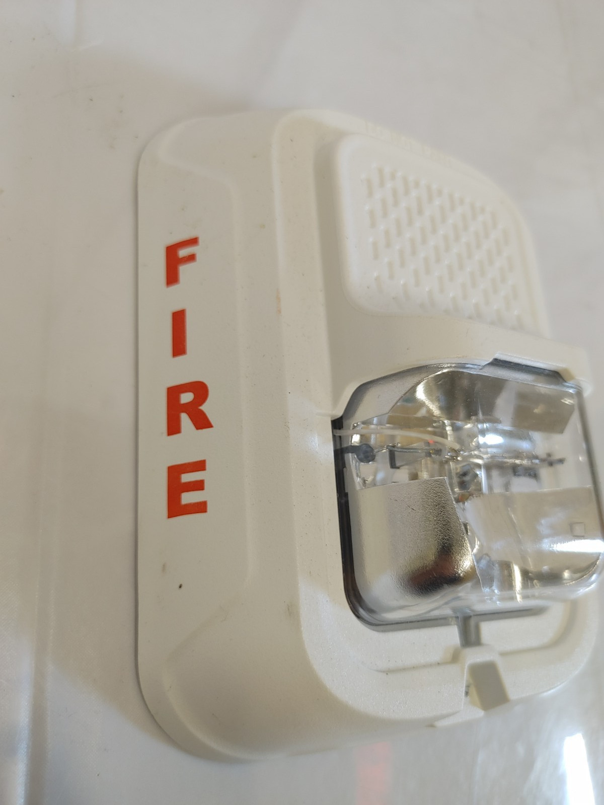 SYSTEM SENSOR SWL WALL STROBE WHITE
