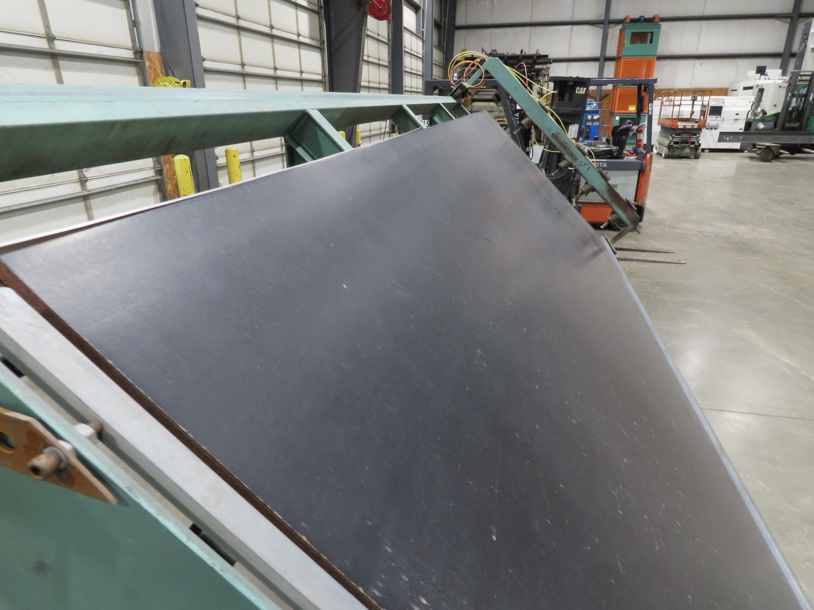 RM Evans Ezy Frame 4’x 12′ Face Frame Assembly Pneumatic Clamp Table 45°