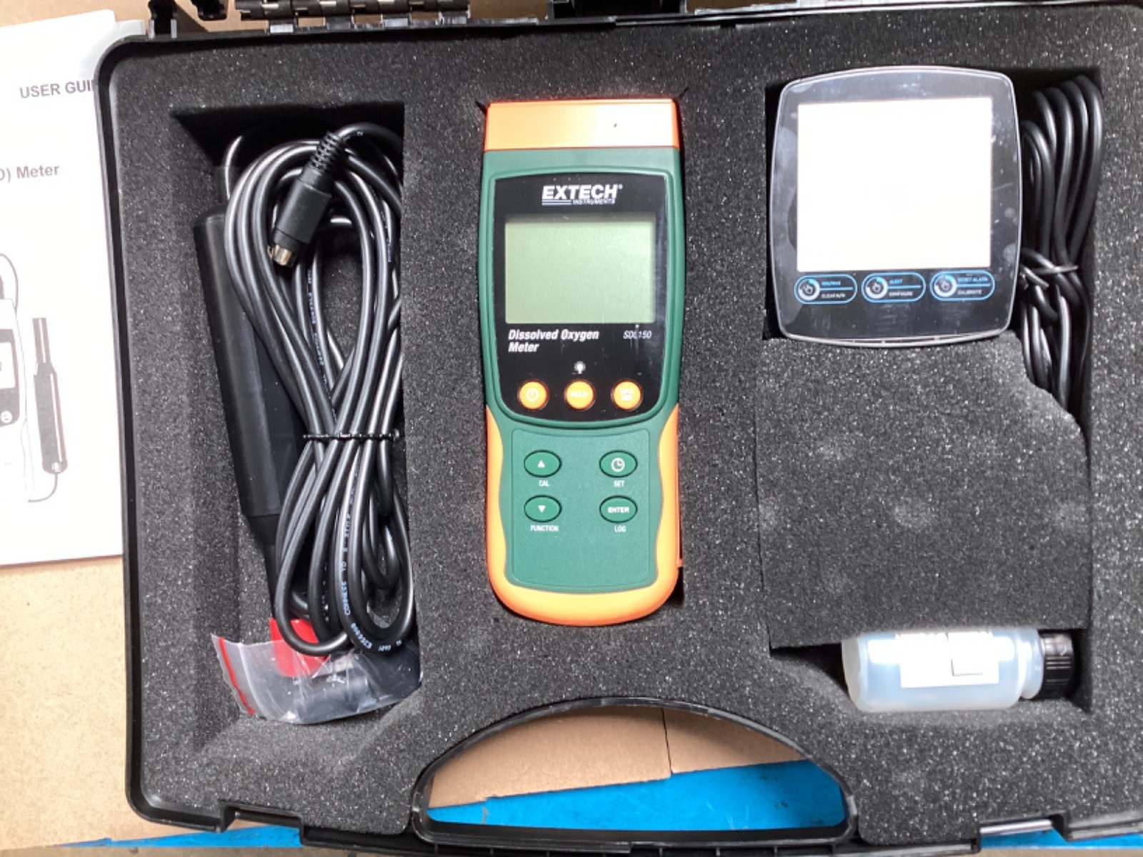 EXTECH Dissolved Oxygen Meter Datalogger SDL150 with case
