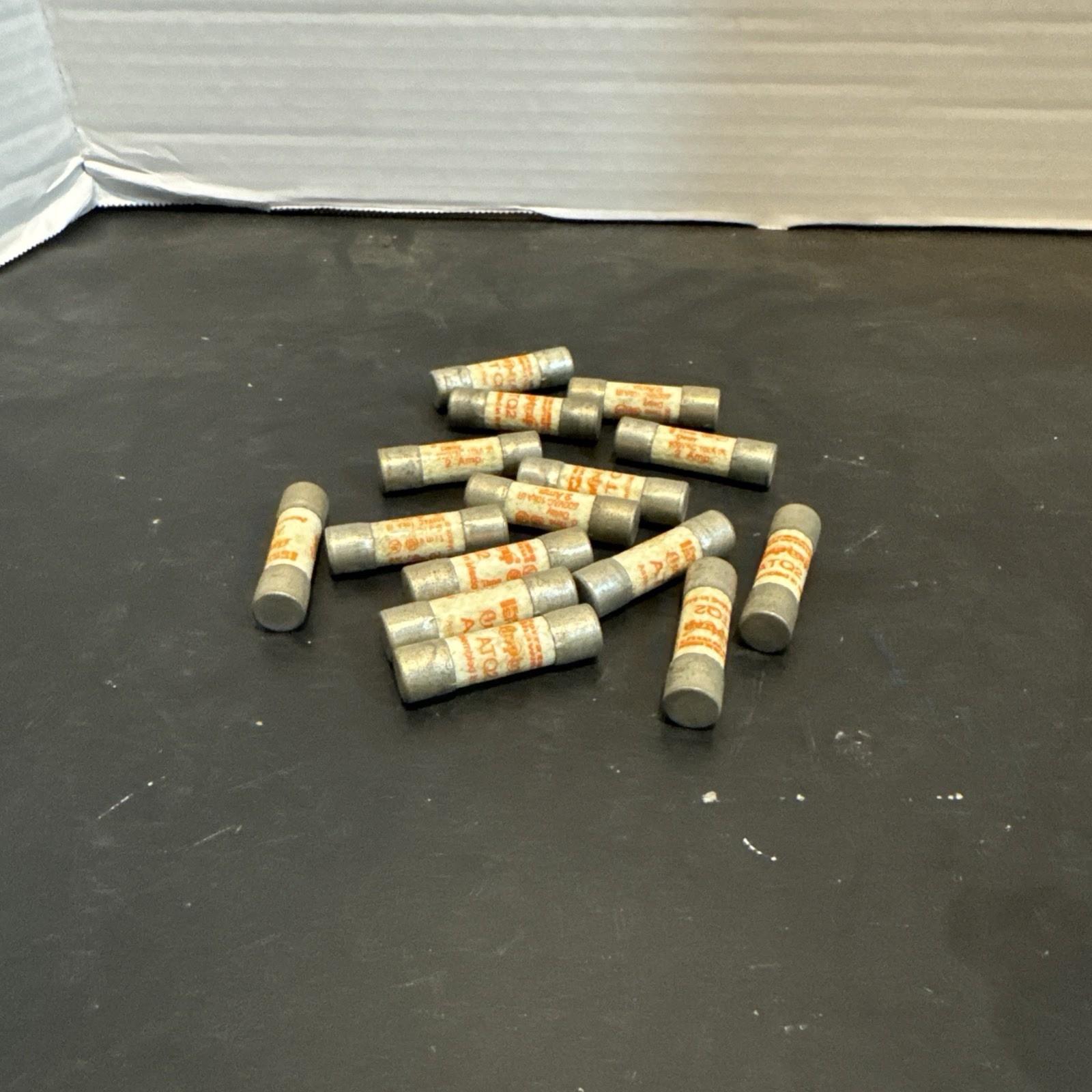 ATQ2 15 pcs Ferraz Shawmut MERSEN 2A 500V Midget Time-Delay Fuses ATQ-2 NOS