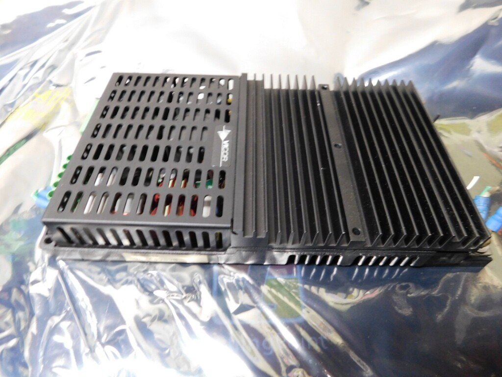 VICOR FlatPac VI-MA4-EQ — 100-120 200-240VAC IN to 48VDC / 8.9A / 400 Watt OUT