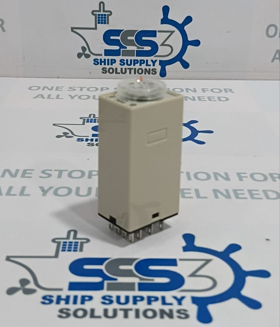 Omron H3Y-4 Timer Relay Timing 0-10sec AC100-120V 50/60Hz