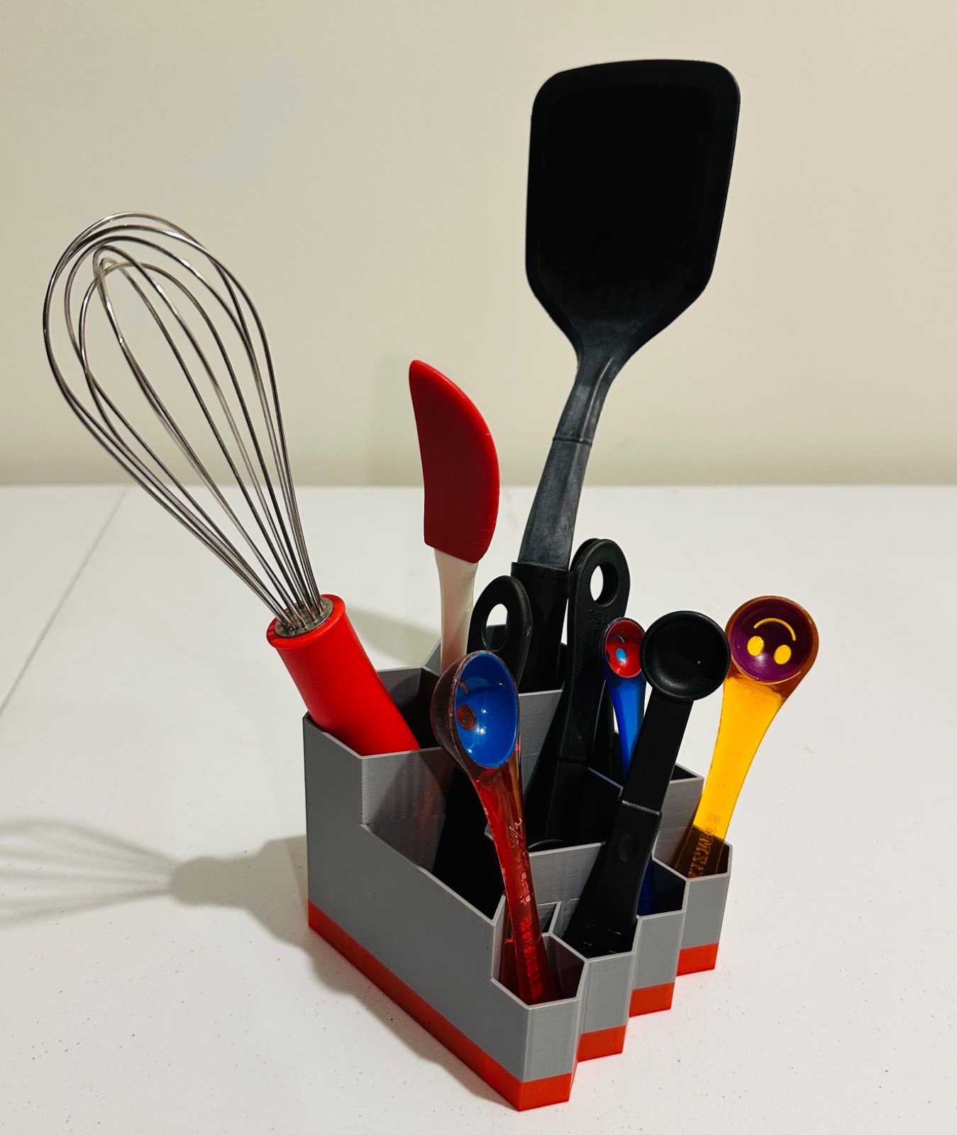 Two Tone Geometric Organizer for Office, Workshop, Kitchen, Sewing Room-Gray/Red