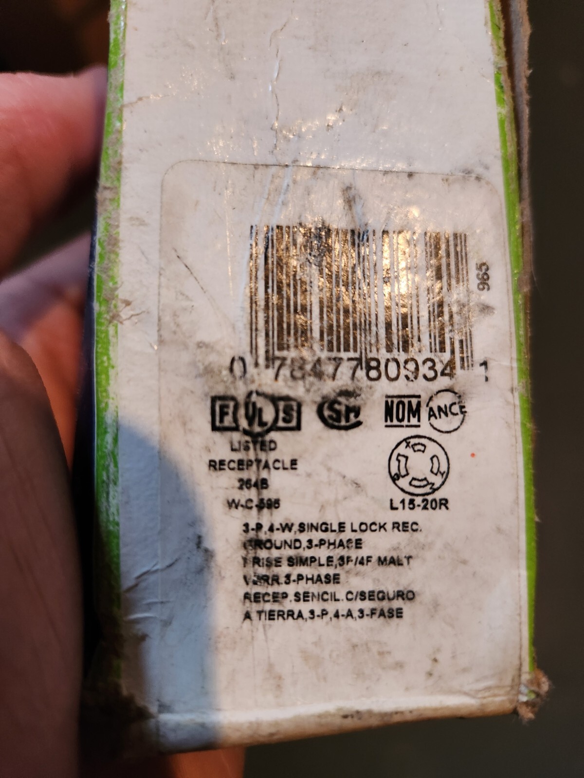 Leviton 3-P,4-W, Single Lock Receptical UPC: 078477809341