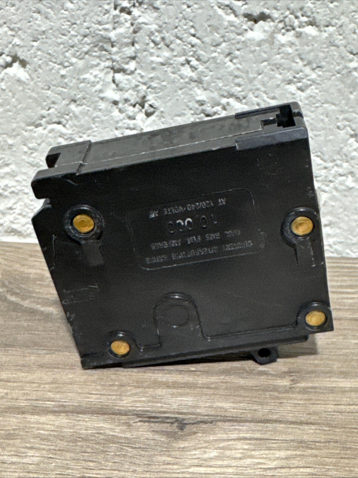 Eaton BR120 Thermal Magnetic Circuit Breaker – Black TYPE C120