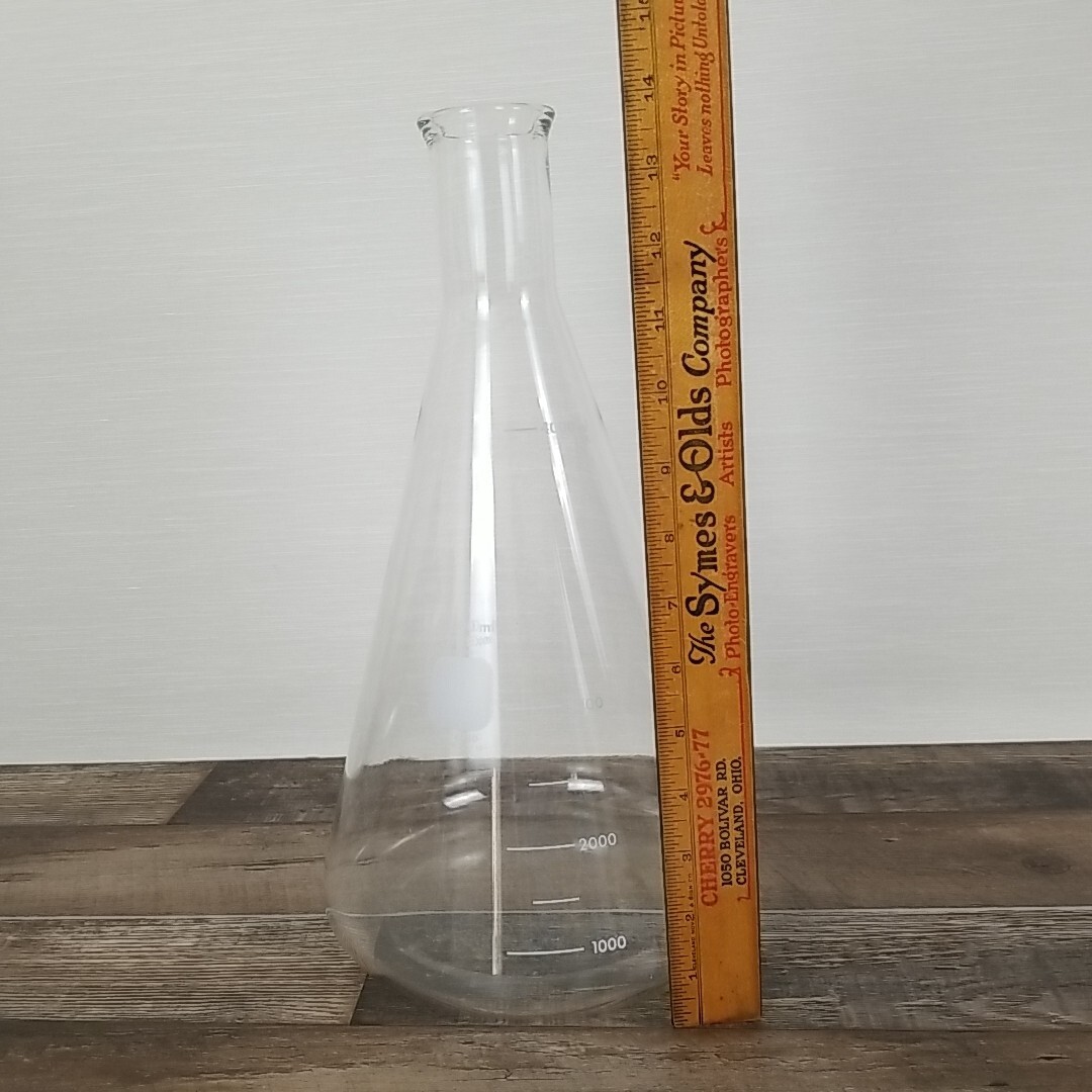 Laboratory Glass Flask Pyrex 4000ml Erlenmeyer Flask Heavy Rim Large/ England