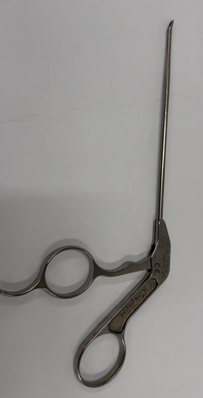 Stryker Conquest Arthroscopic 2.7 Punch 15 Degree Up 300-027-103