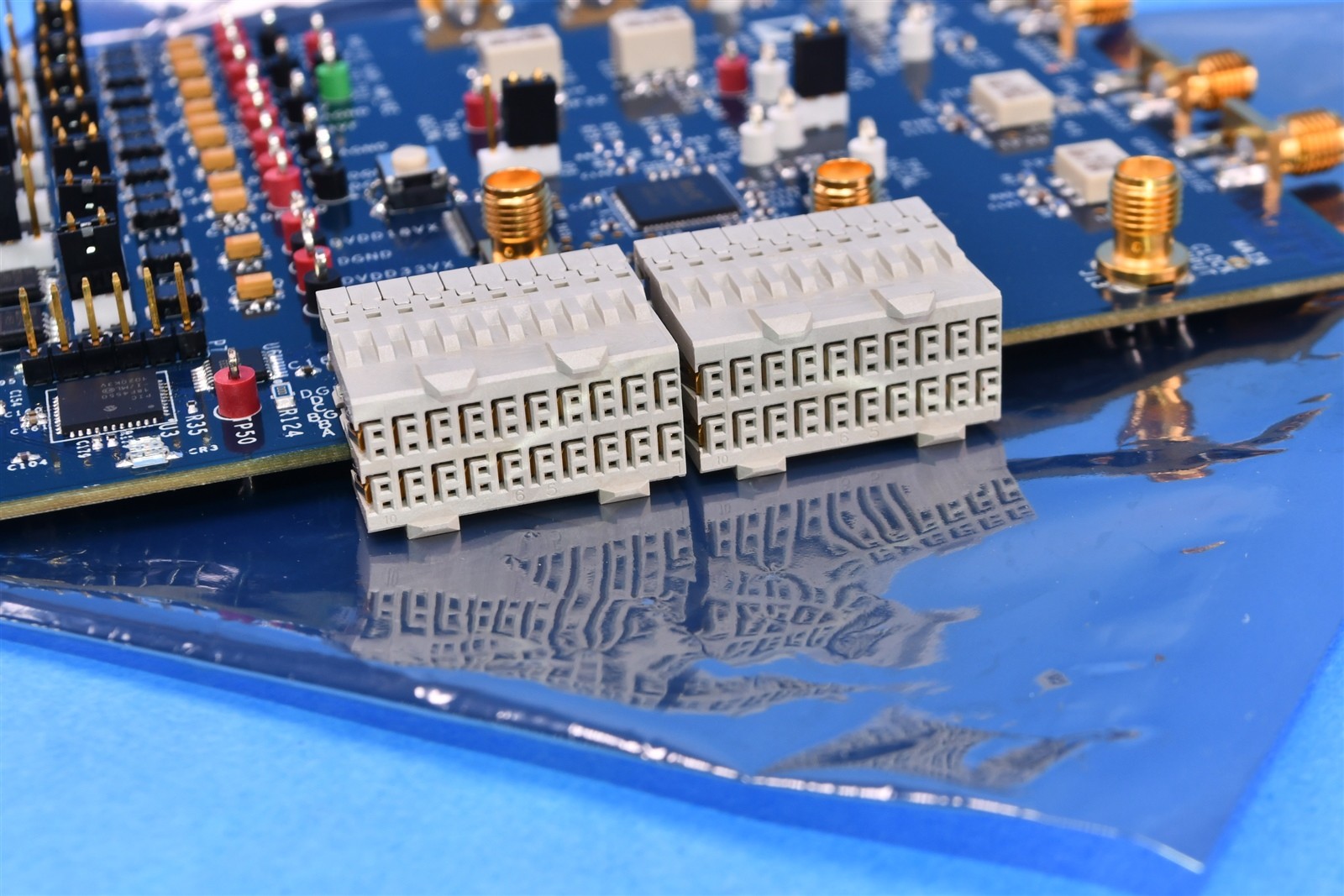 Analog/Maxim Data Conversion IC Transceiver Evaluation Board AD9963-EBZ