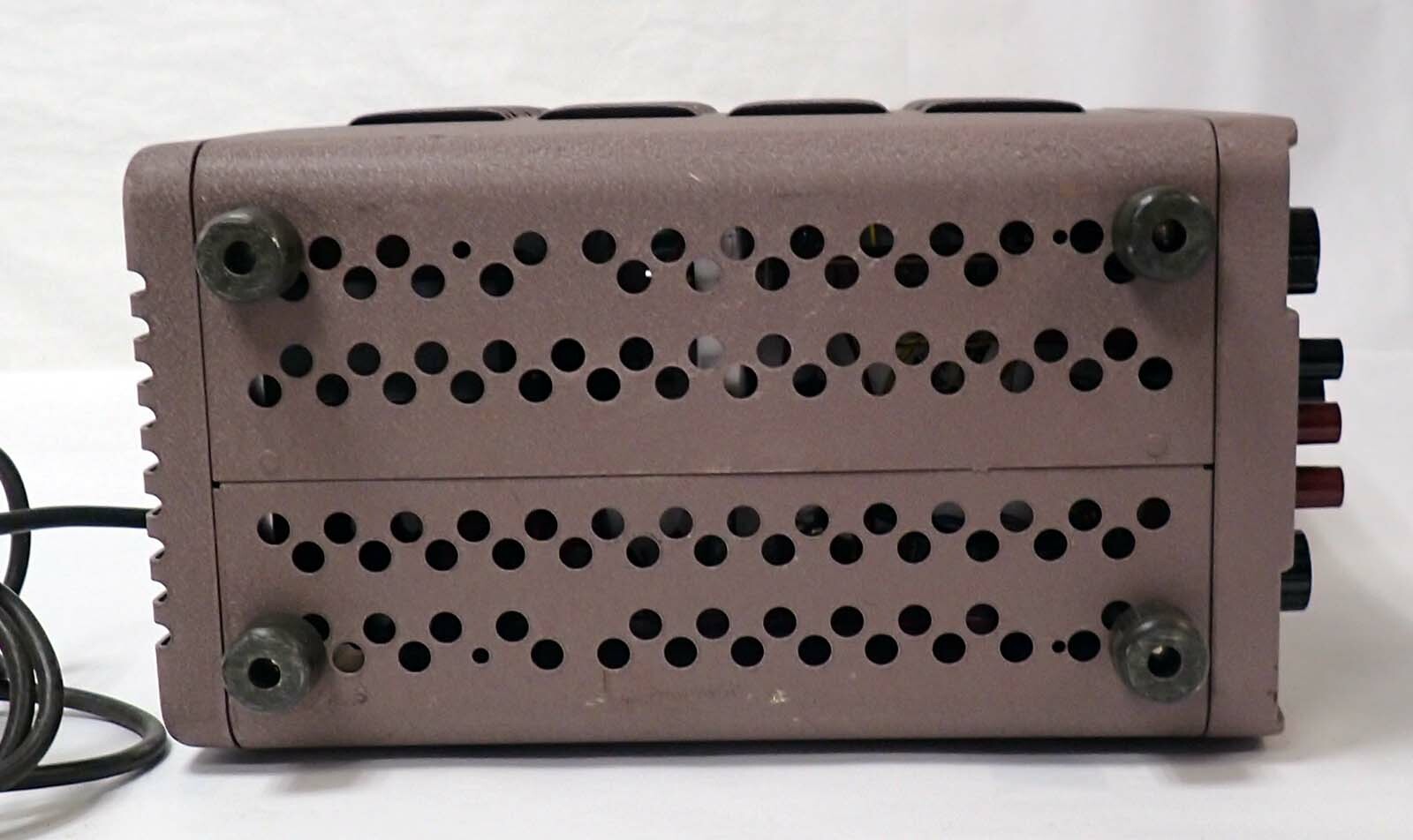 HP 200CD/ AGILENT 200CD WIDE RANGE TUBE OSCILLATOR OUTPUT 600 OHMS LOAD 10V RMS