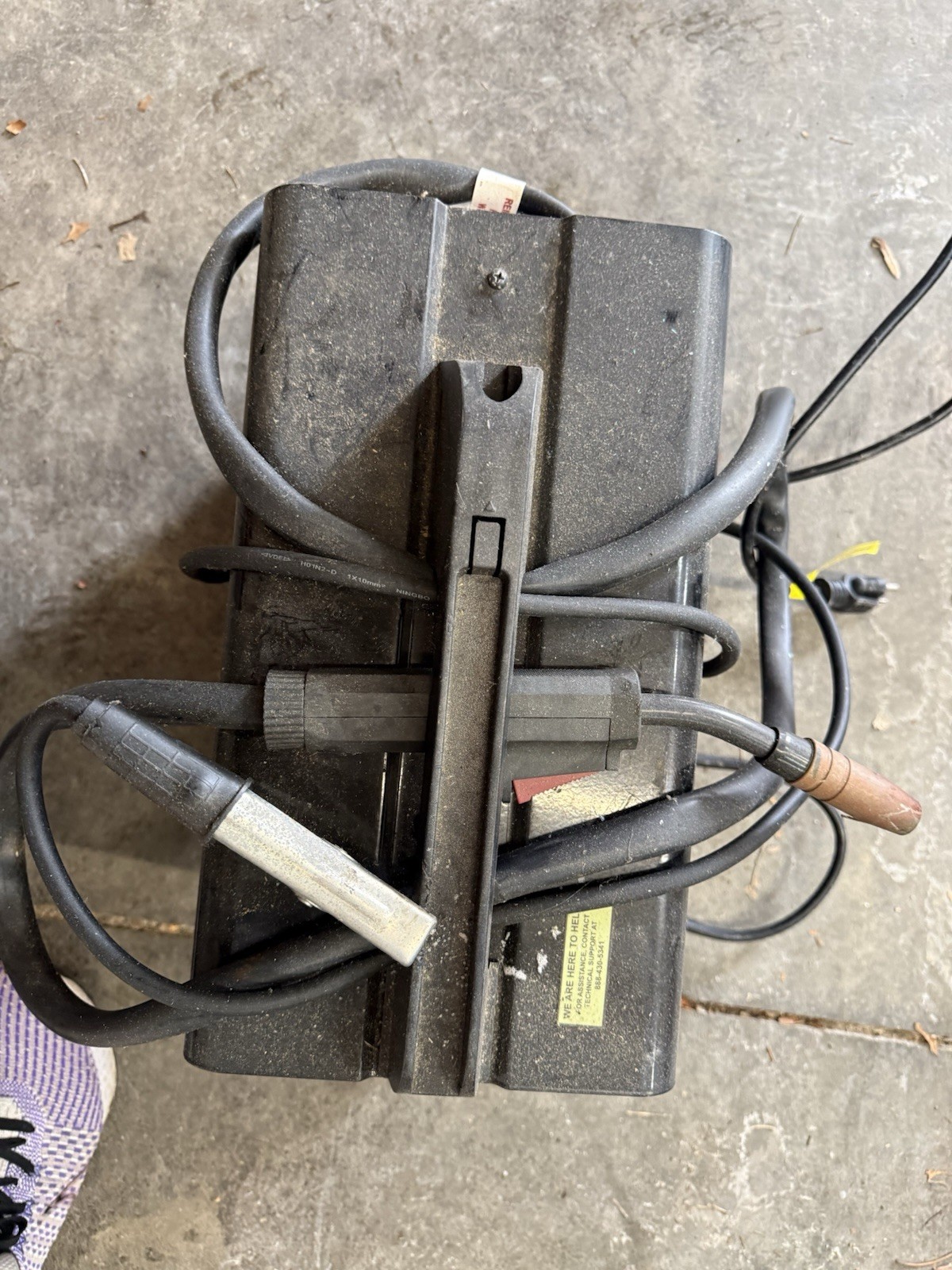 Chicago Electric Flux Core Welder 57798 Gasless Automatic Feed 120V Steel