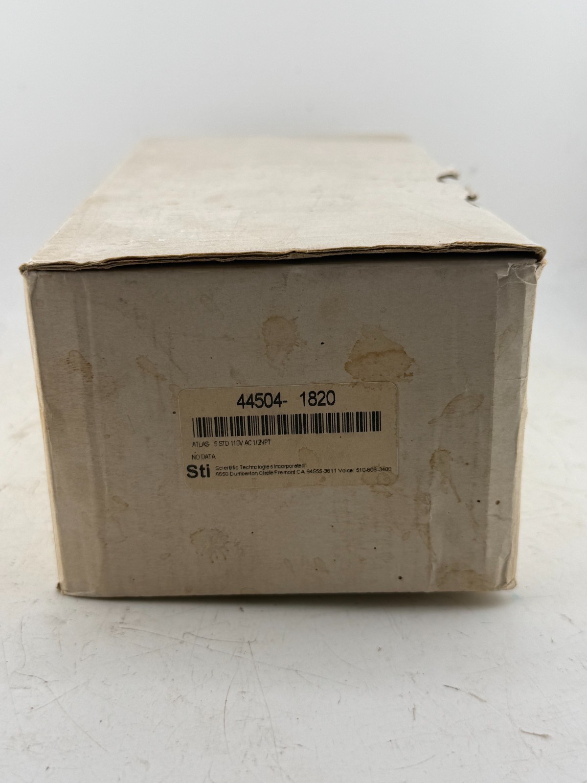 STI TL8018 Safety Interlock Switch 44504-1820, 24V AC/DC