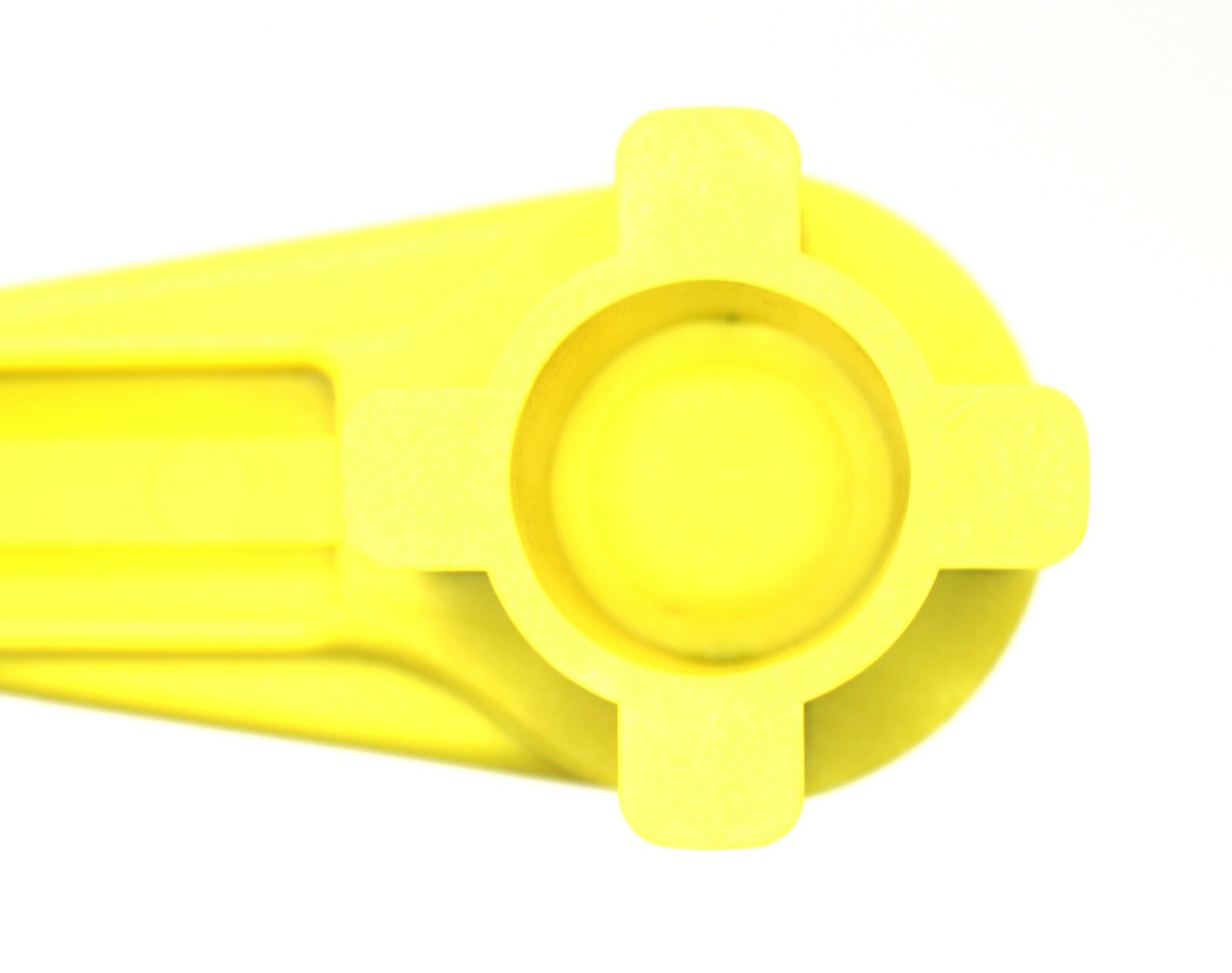 Yellow 4-IN-1 Bung Drum Wrench 55-30-15 Gallon Water Barrel Nut Cap Plug