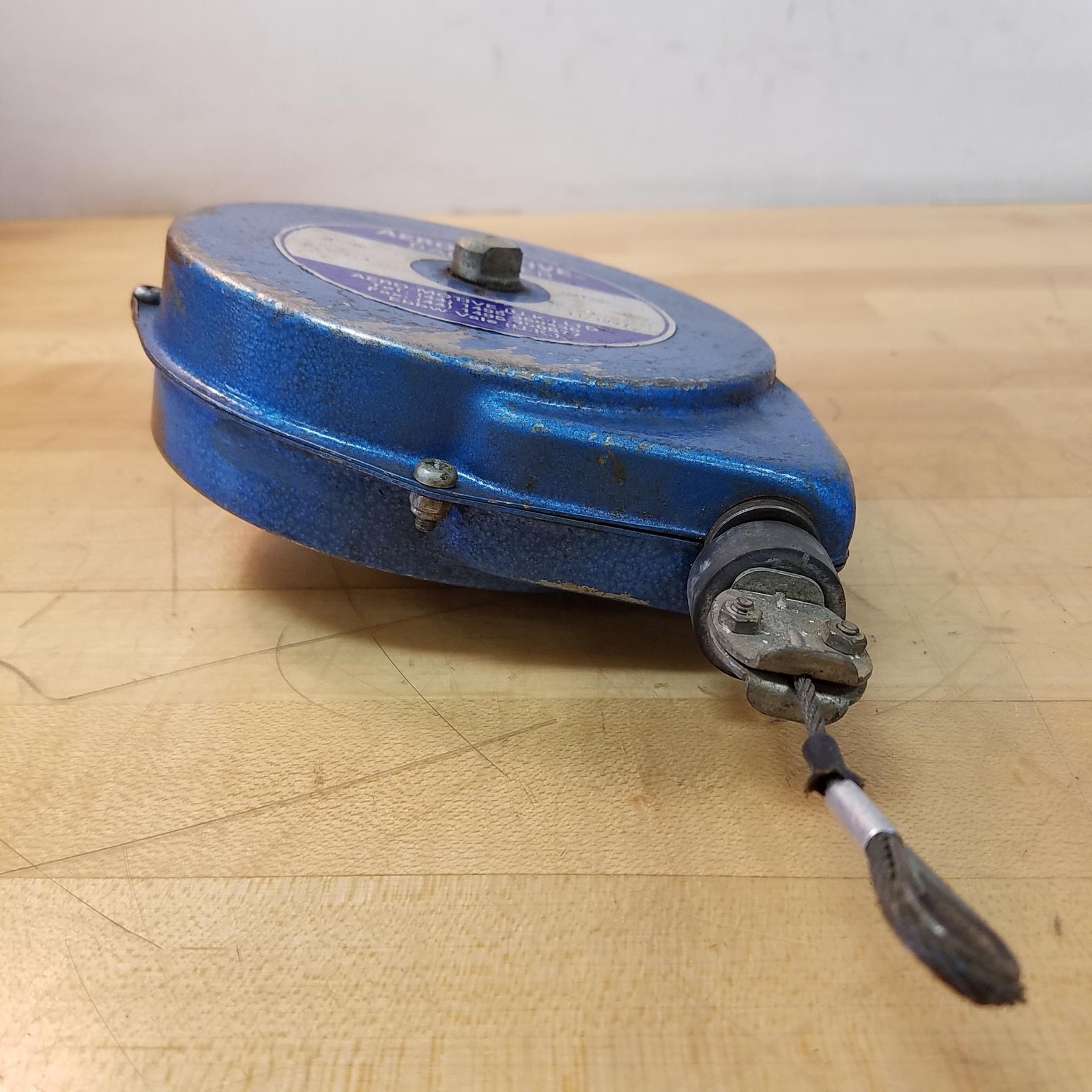Aero-Motive 5F-WC Balancer, 0.4-2.3kg, 1-5lbs – USED