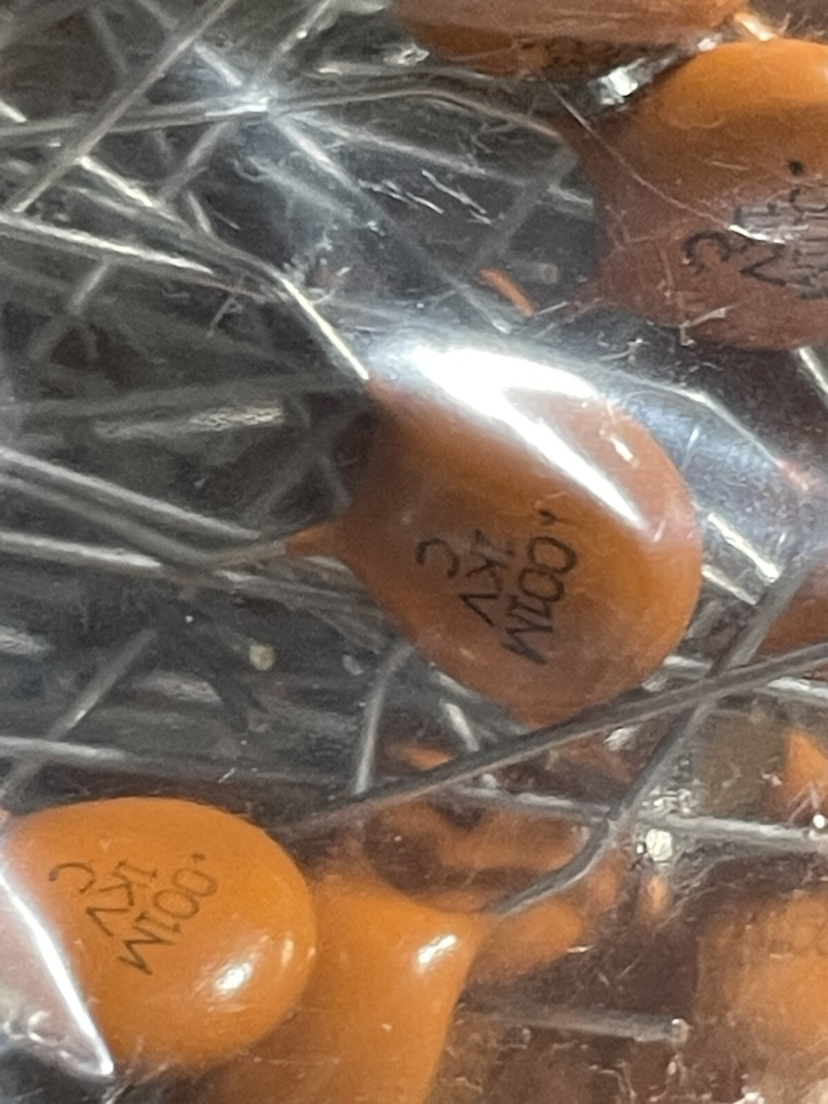 A lot of 20 VISHAY ROEDERSTEIN ceramic disc capacitors 0.001UF 1K V,