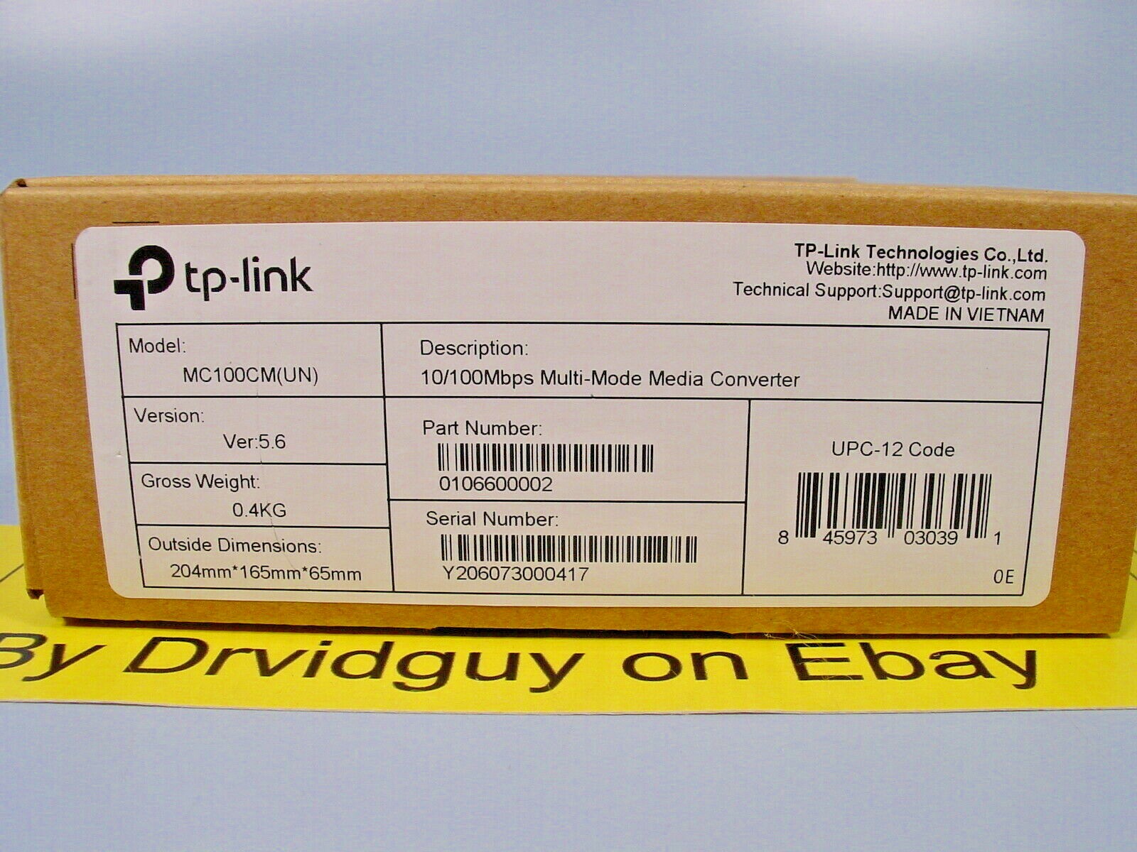 *TP-Link MC100CM(UN) Multi-Mode Media Converter 10/100Mbps; MC100CM