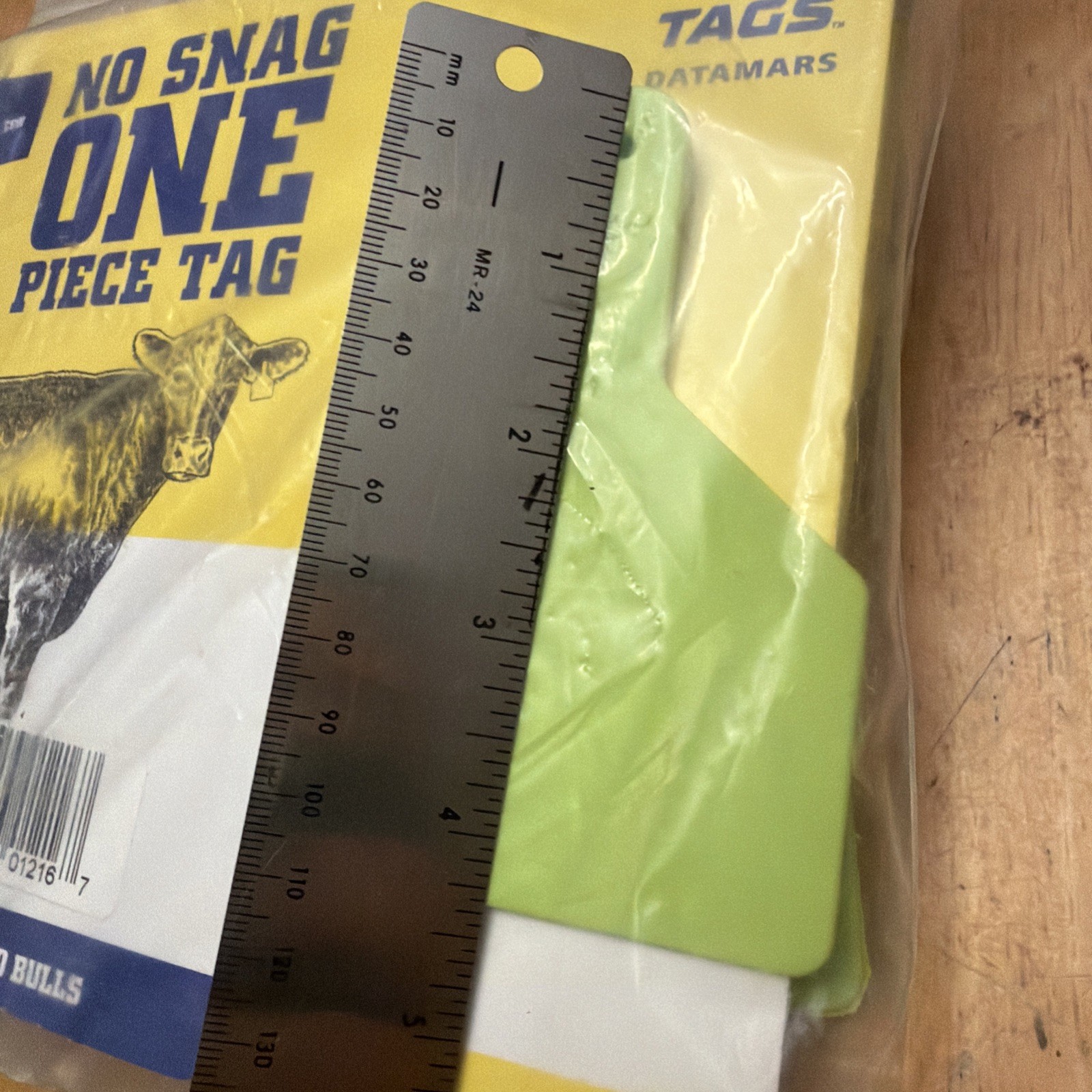 Z1 No-Snag Blank Cow Tags Chartreuse 25 Count By Z Tags New & Free Shipping