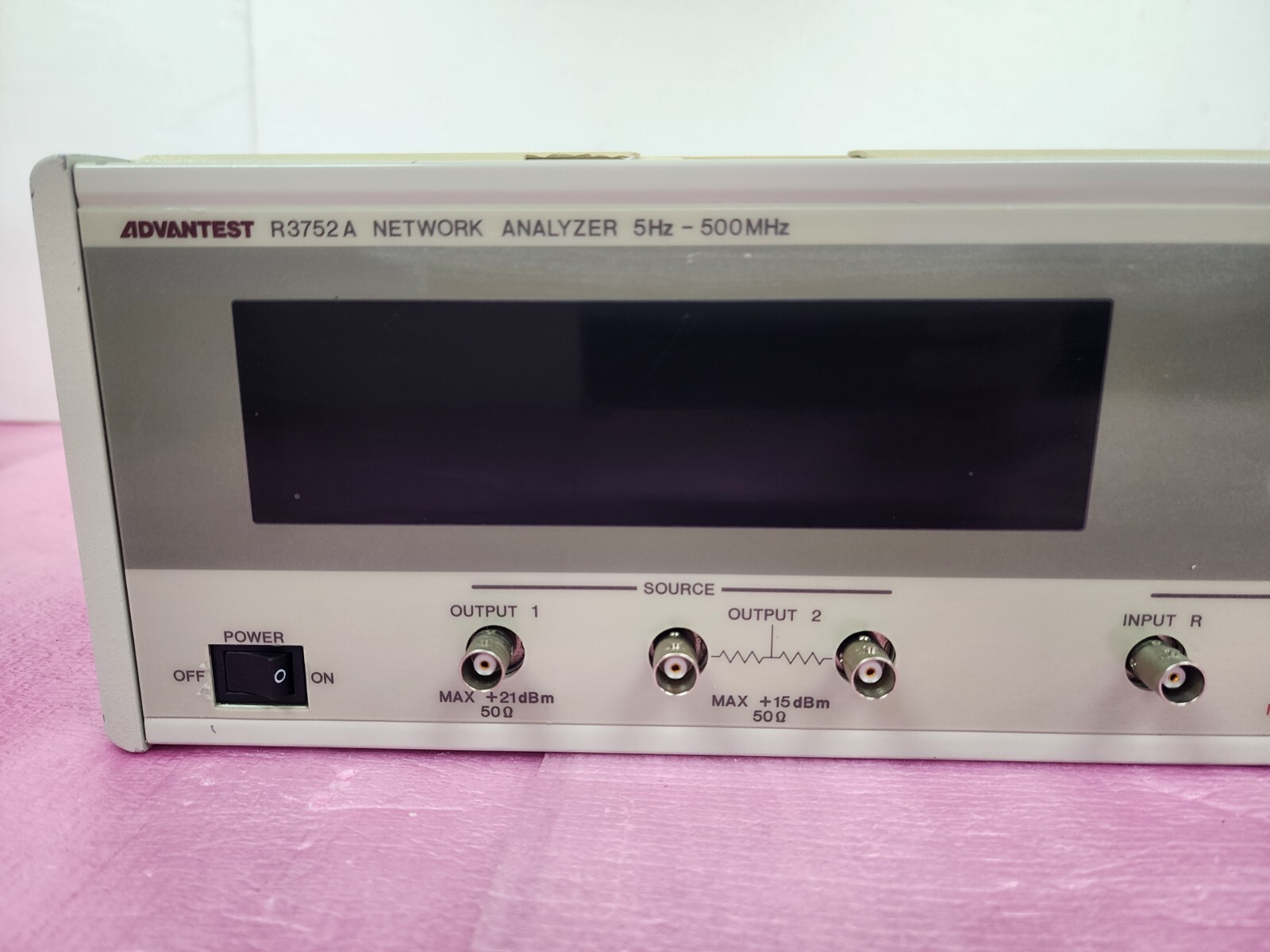 ADVANTEST R3752A Network Analyzer, 5 Hz to 500 MHz, Output 1/2, R, A, B channels