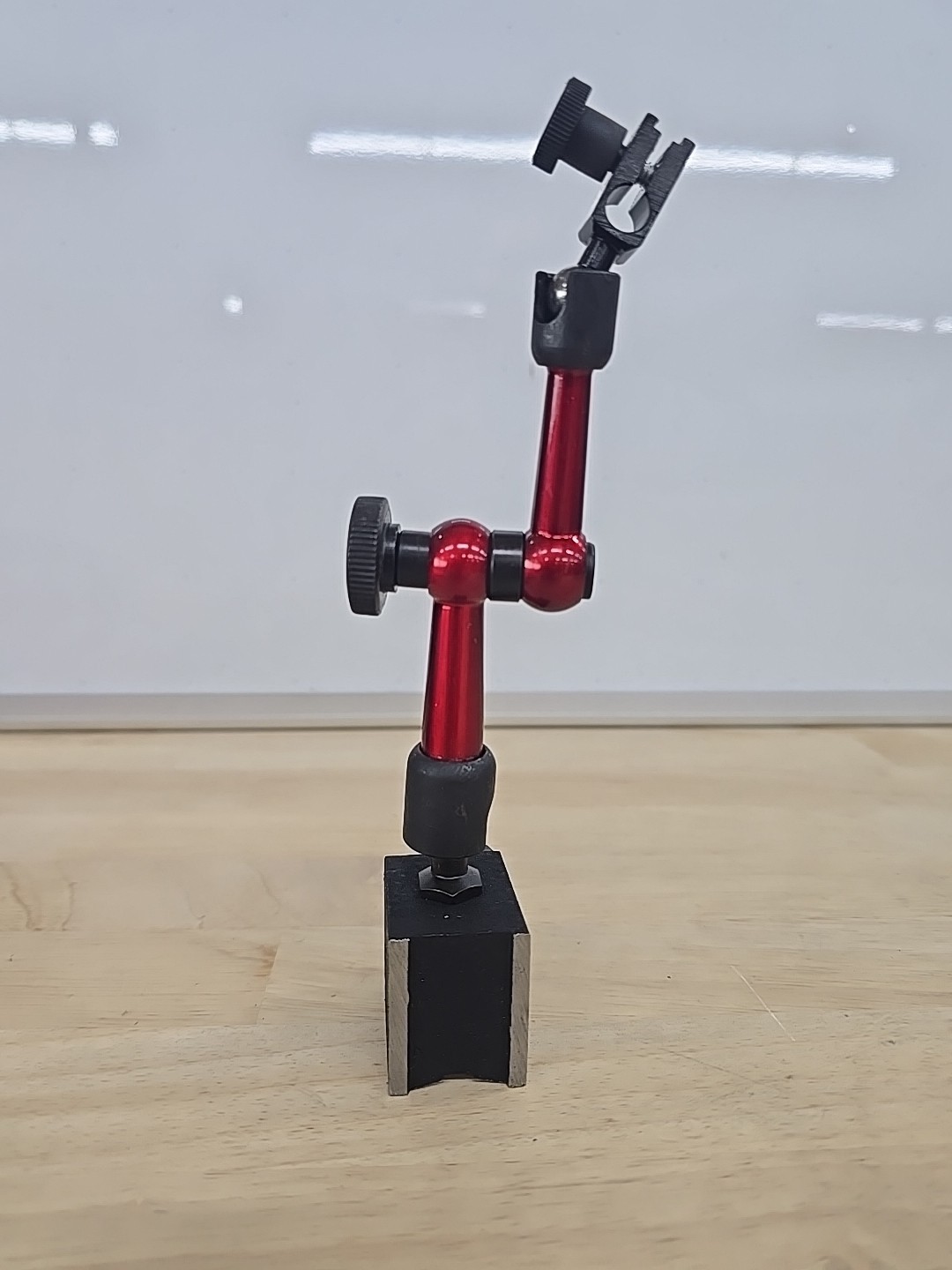 Red Adjustable Magnetic Base Holder for Digital Dial Indicator