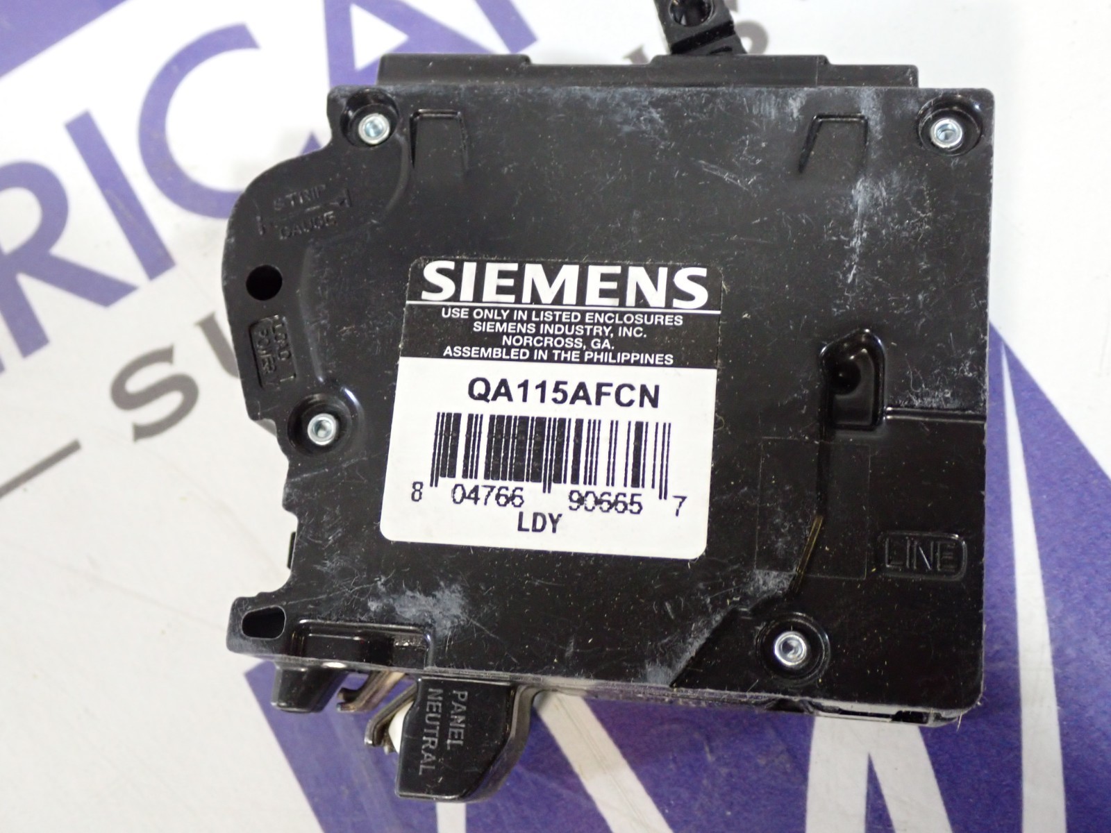1 New Siemens QA115AFCN 1p 15 amp 120v Plug In Combo Arc Fault Breaker