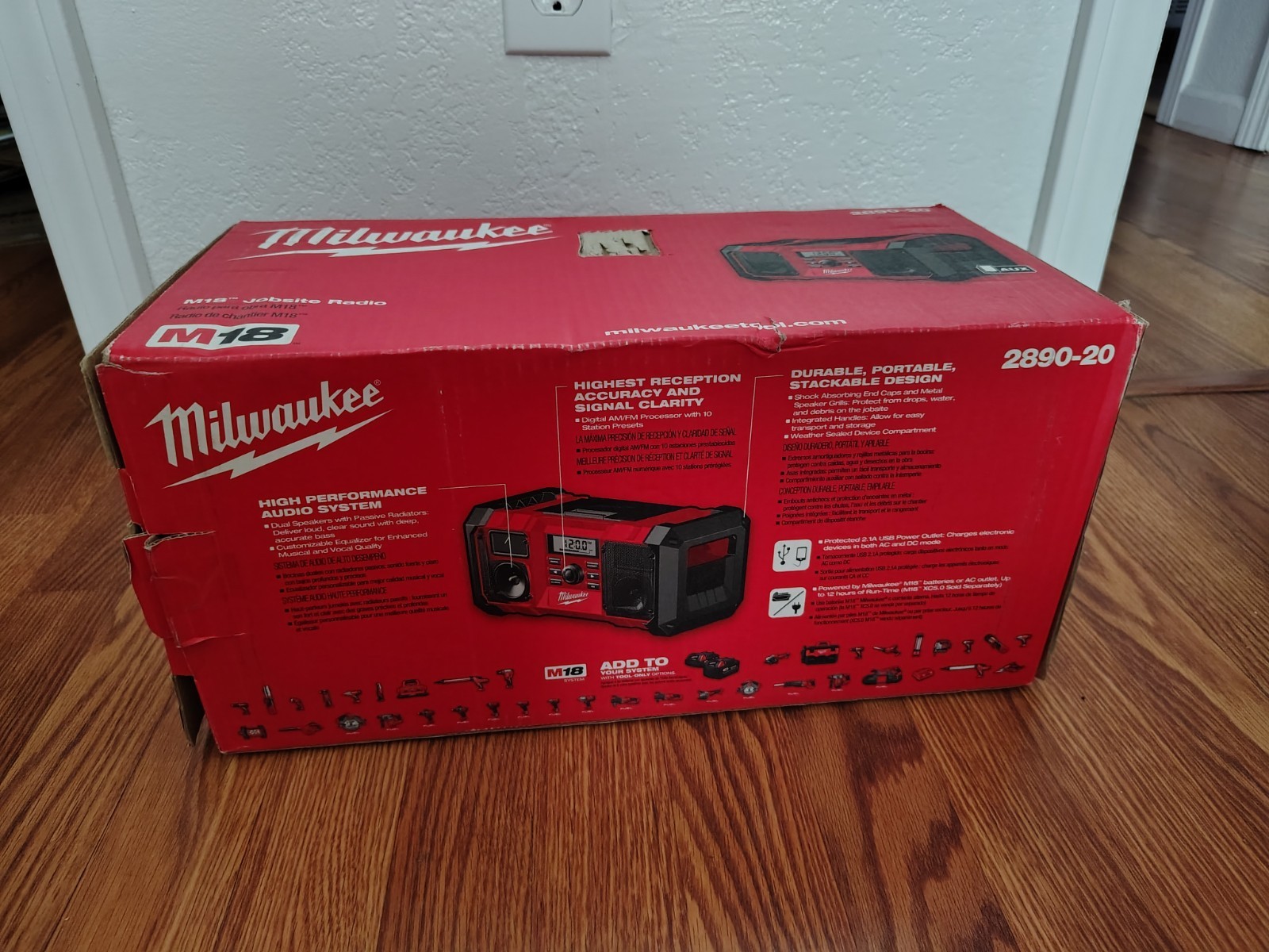 New Milwaukee 2952-20 18V Lithium-Ion Cordless Bluetooth Jobsite Radio GENUINE