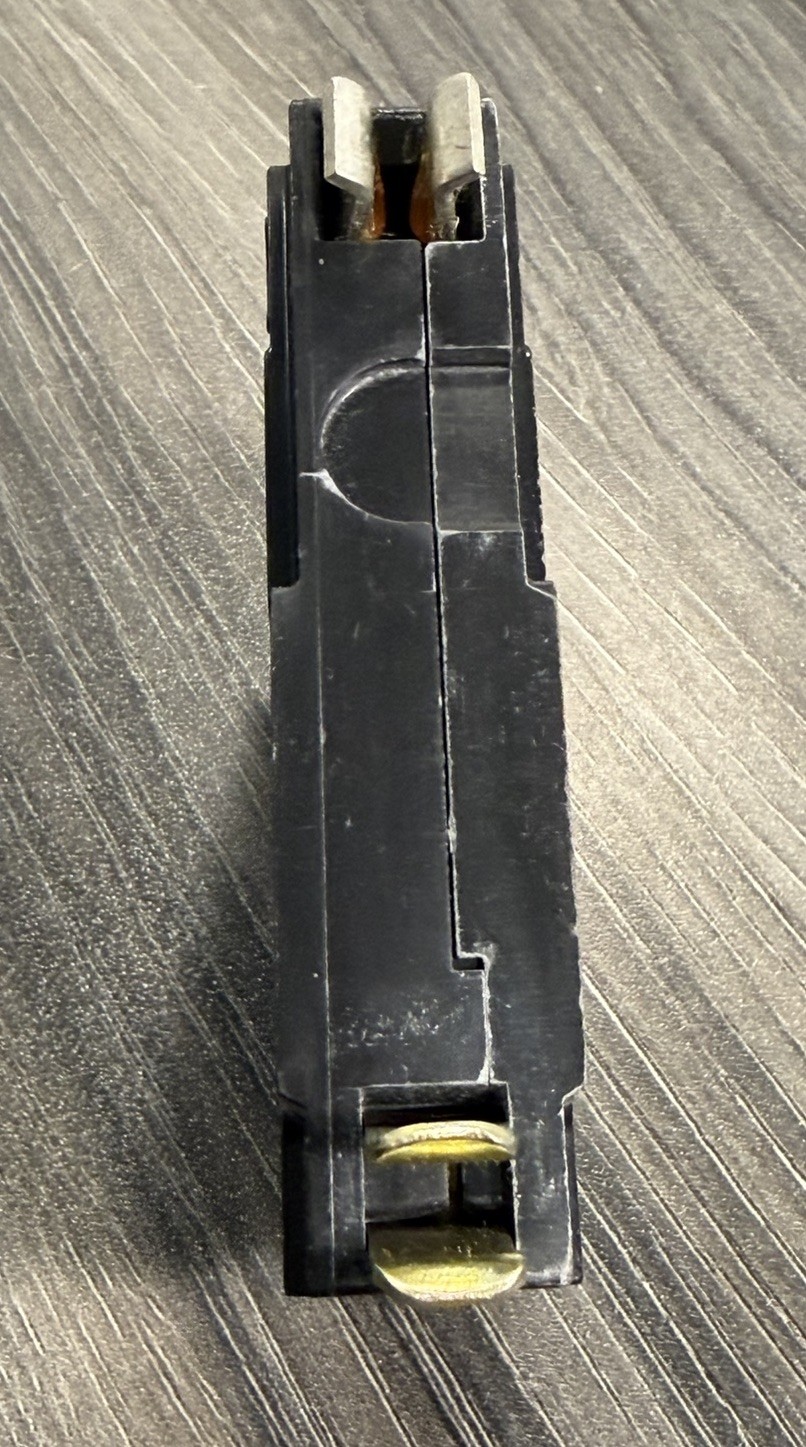 Square D QO120 Circuit Breaker 20A 1‑Pole QO Series Plug‑In Mount 120/240 VAC