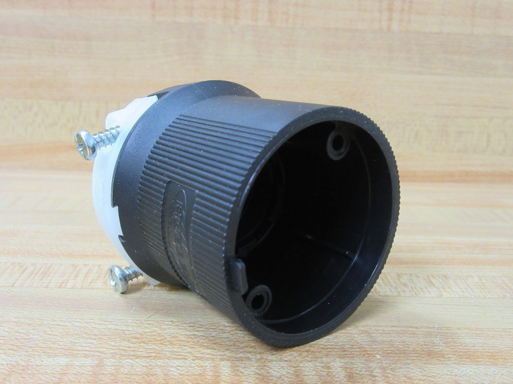 Hubbell HBL2731 Insulgrip Twist-Lock Plug