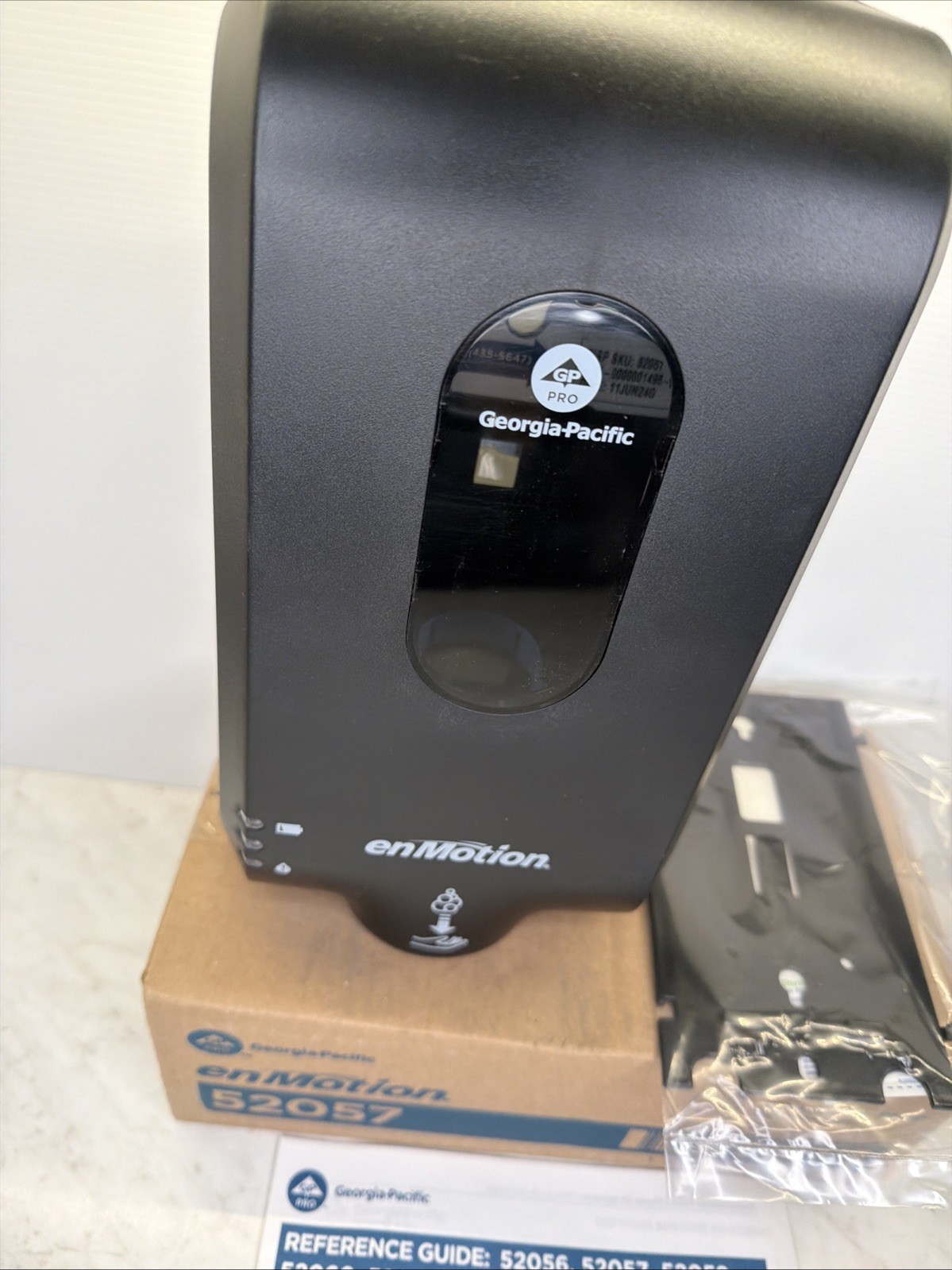 Georgia Pacific enMotion 52057 Automated Soap Dispenser Black New