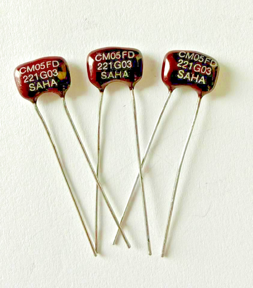 8X – 220pF @ 500V (2%) – CM05 DIP MICA CAPACITOR – HiFi/AUDIO/RF/AMP/TONE #214