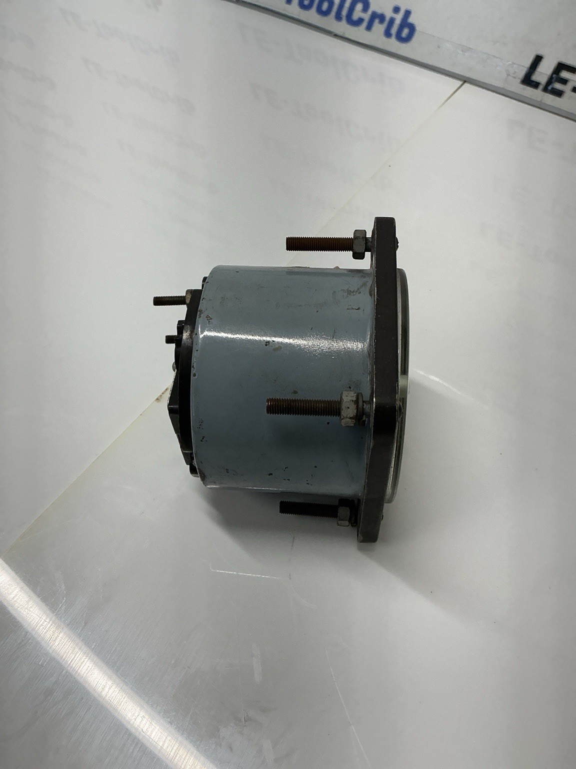 GE DB18 D-C Voltmeter Tachometer 0-750 RPM Panel Meter Model 8DB. AC-544
