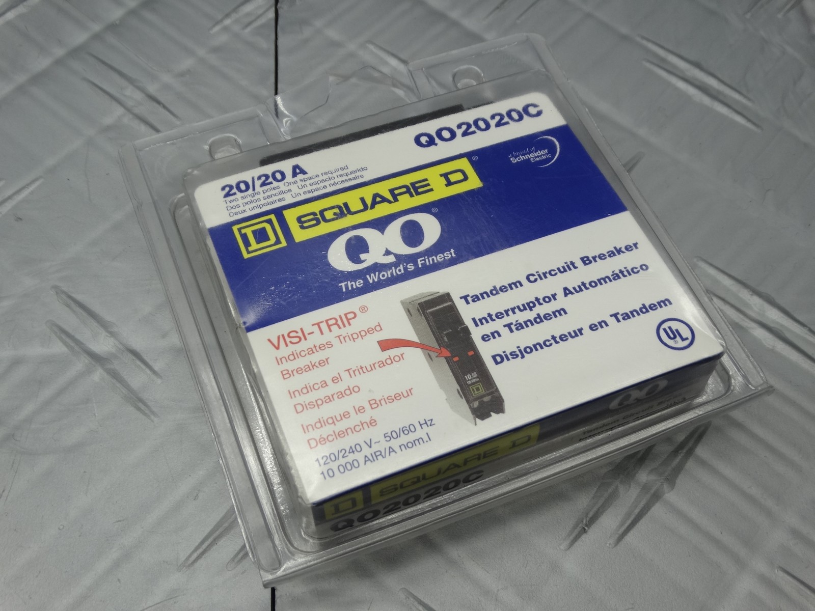 Square D QO 2-20 Amp Single-Pole Tandem Circuit Breaker QO2020C