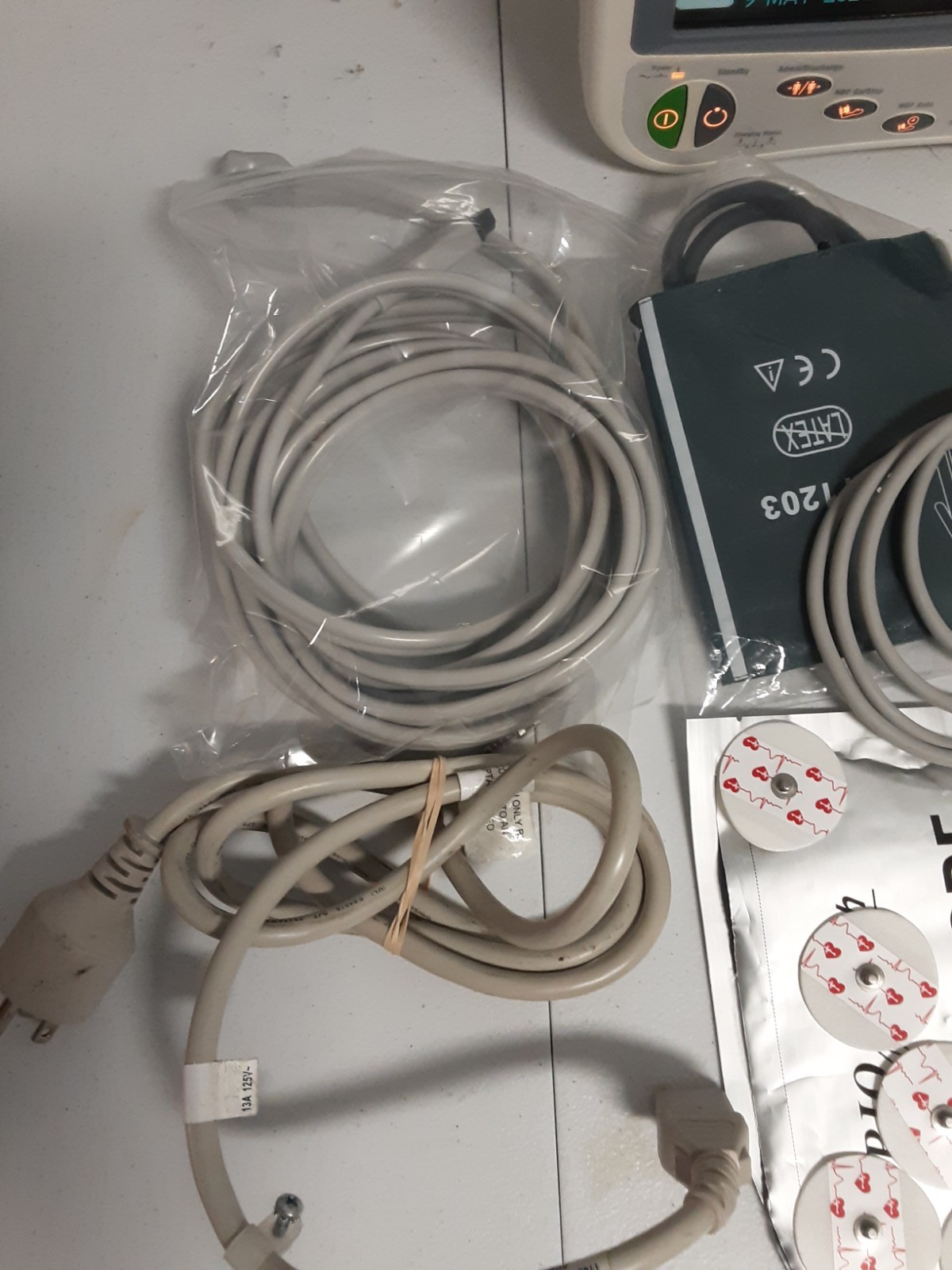 GE Dash 5000 massimo sp02 and soft 7.3 with 4 IBP and Co2 , 90 DAYS FREE RETURN