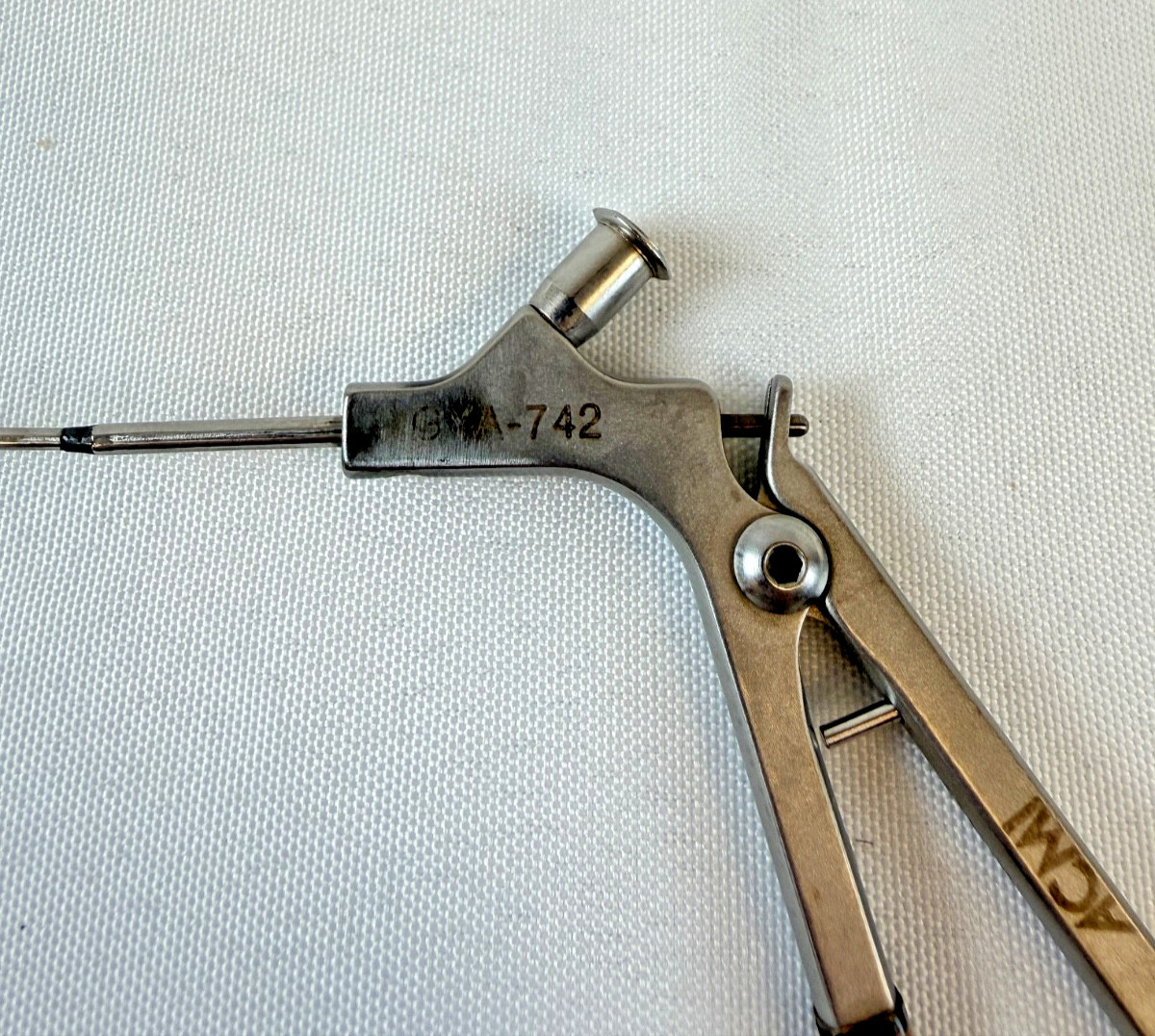 ACMI GYA-742 Semi-Rigid Alligator Grasper Forceps 7Fr x 42cm Urology