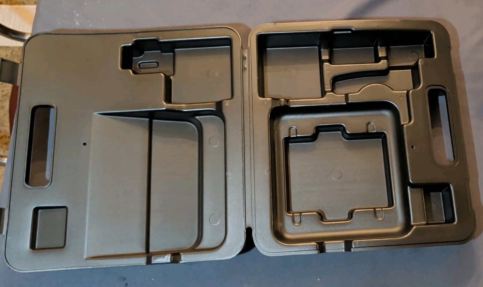 Brother P-Touch PT-D600 PC-Connectable Label Maker Hard Case ONLY THE CASE