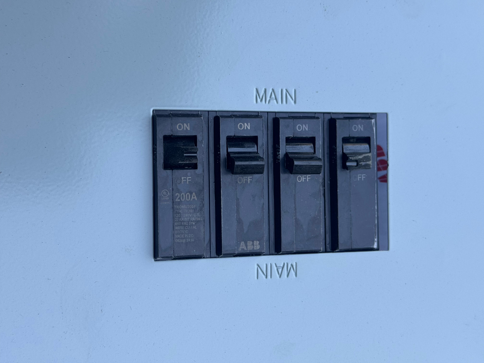 ABB 200A 20 Space 40 Circuit Outdoor Main Breaker Panel PAM2020RPA *READ*