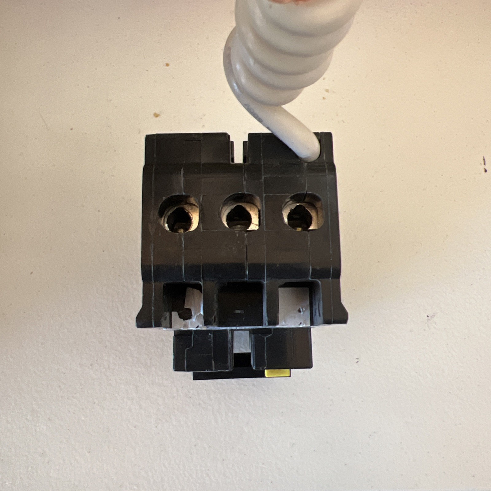 HOM250GFI – Square D Homeline – GFCI Circuit Breaker