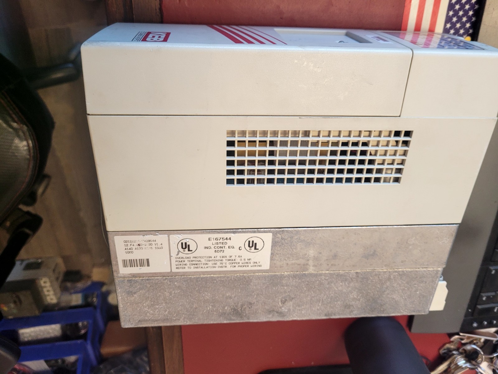 KEB 12.F4.S1D-3420 COMBIVERT DRIVE 12F4S1D3420 12.F4.S1D-3420 USED ( S1-214)