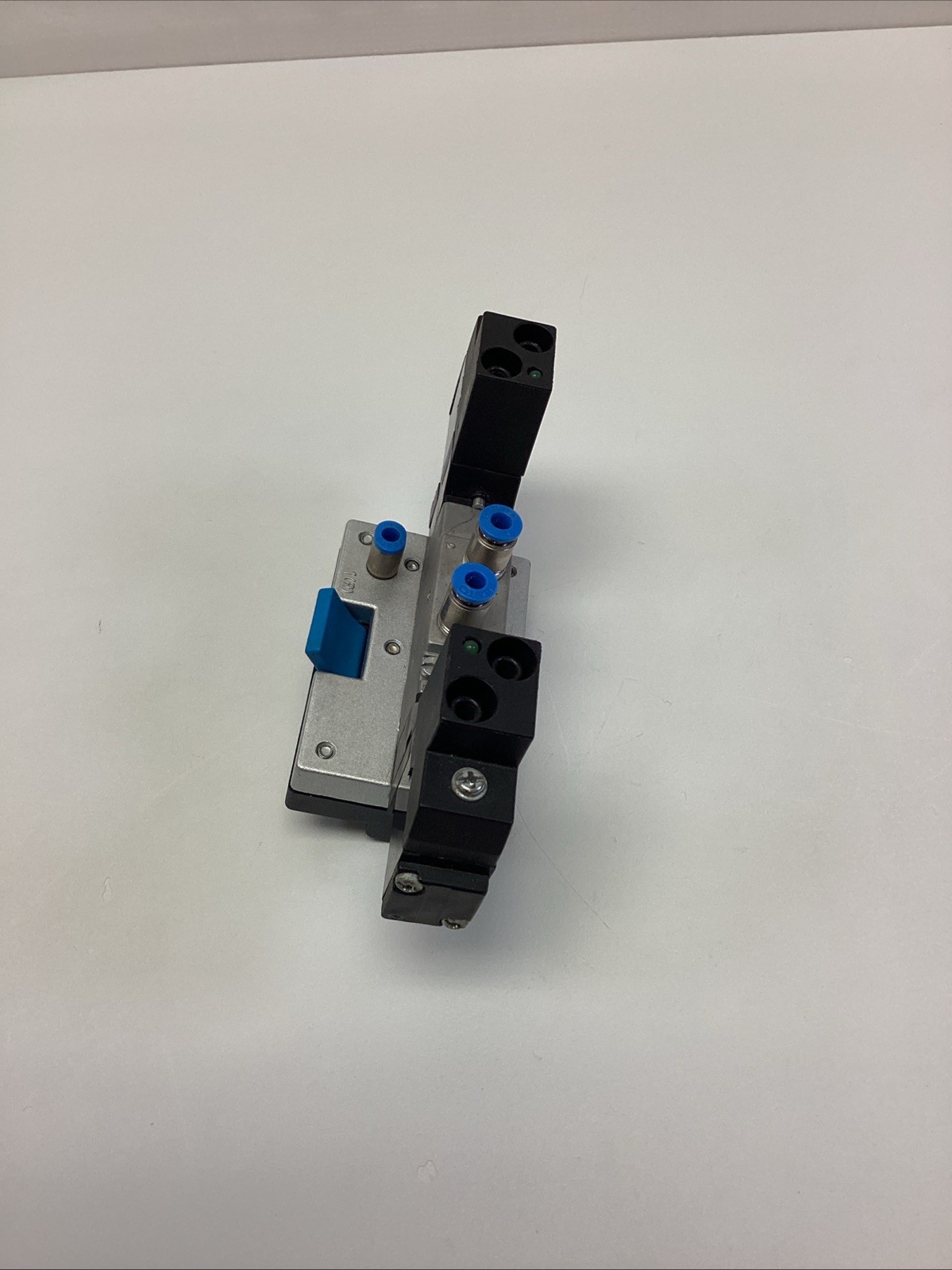 Festo JMEH-5/2-1/8-P-B 2-Way Solenoid Valve 173433, 24VDC