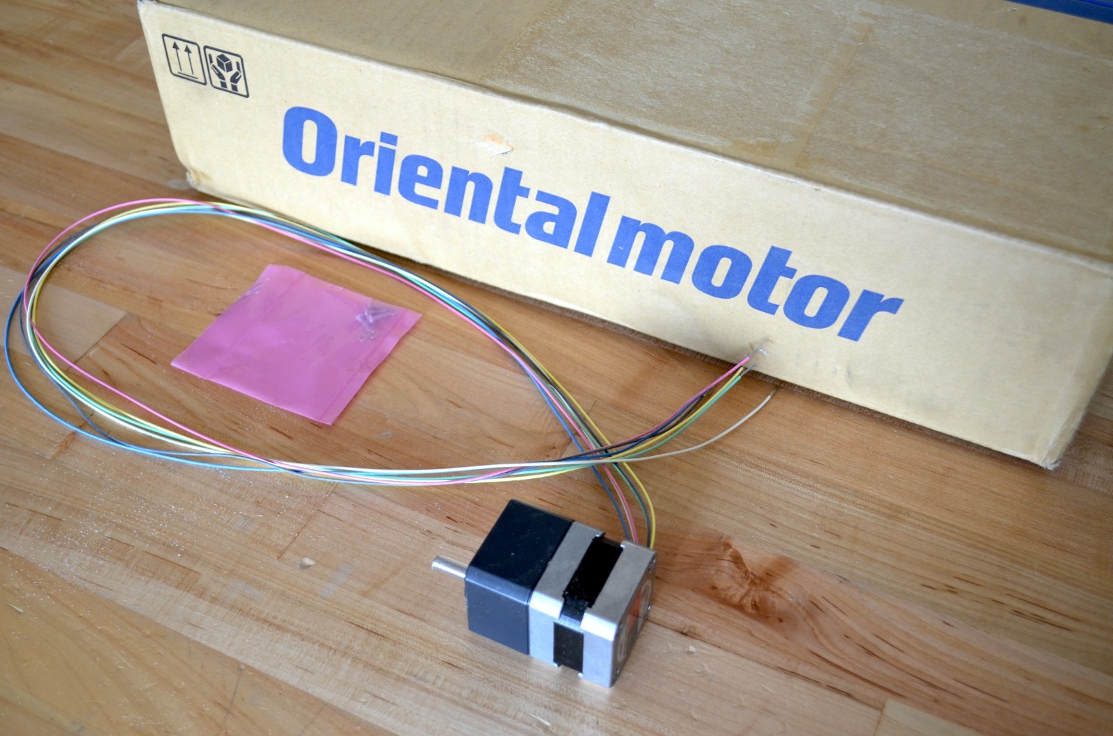 NEW Vexta Oriental PK243A1ASG10C1 Nema17 2-Phase Stepper Stepping Motor 78oz-in