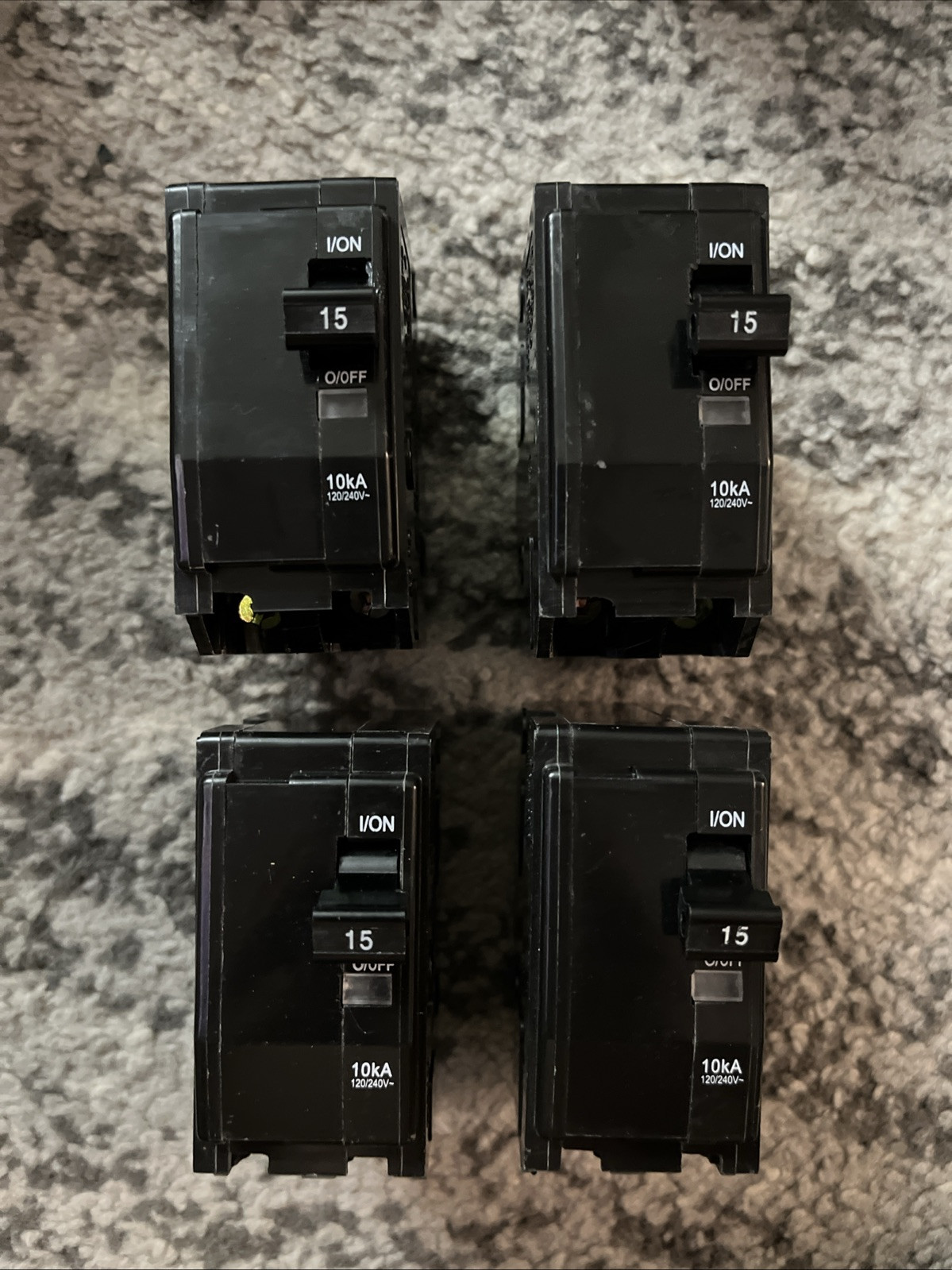 Lot Of 4 -15 Amp 2 Pole Circuit Breaker, 215CP, 120/240V, 10KA, Plug-in Mounting