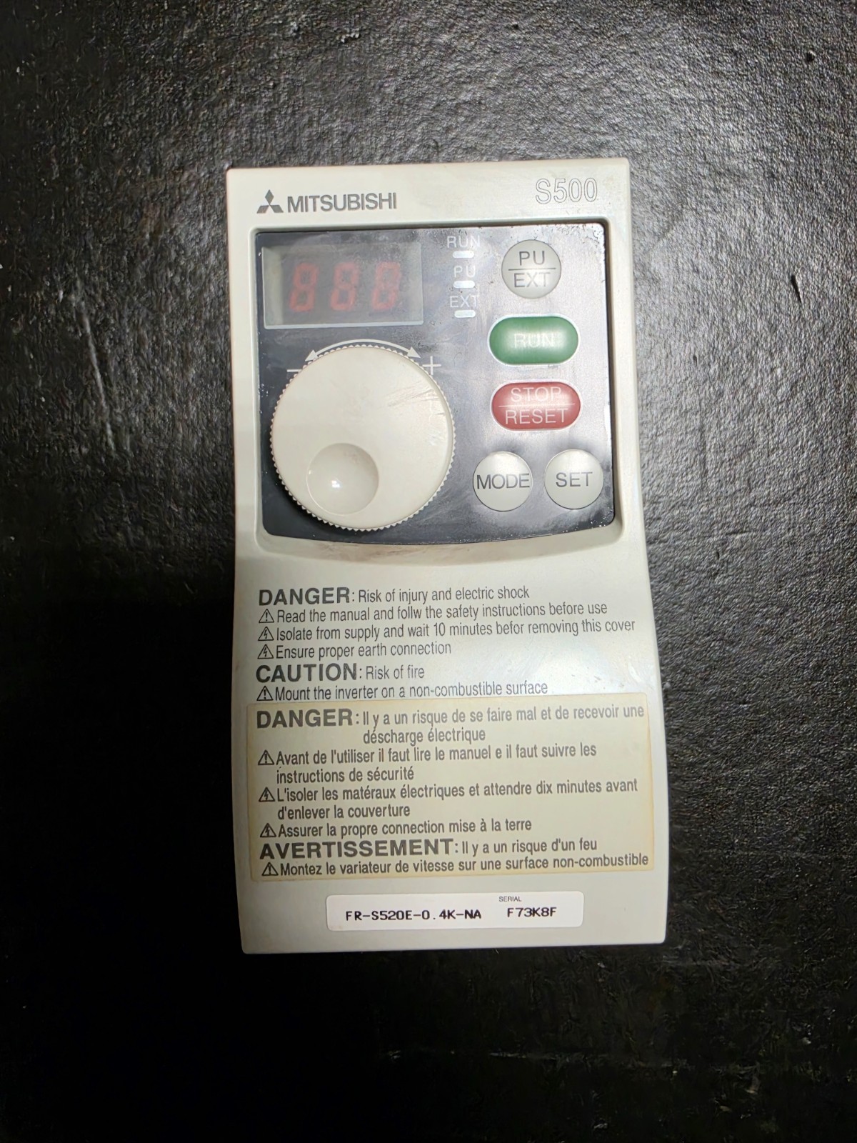 MITSUBISHI FR-S520E-0.4K-NA COMPACT VFD INVERTER DRIVE 0.4KW 200-240V 3PH