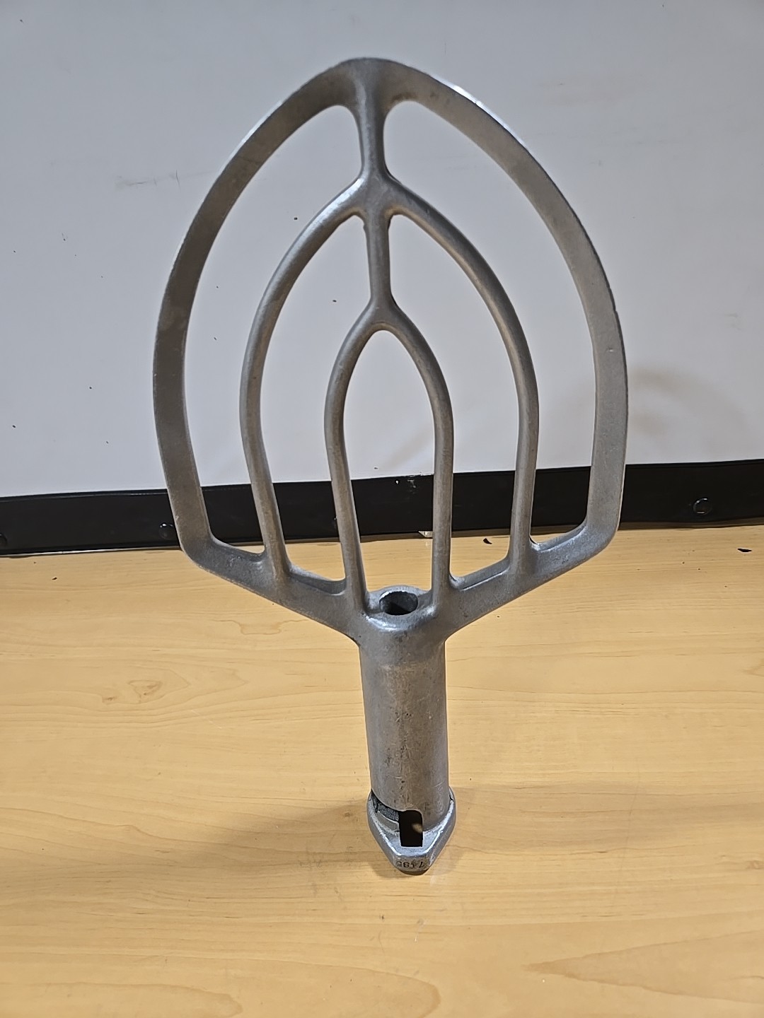 Hobart A2012B 12 Qt. Reducer Aluminum «B» Flat Beater