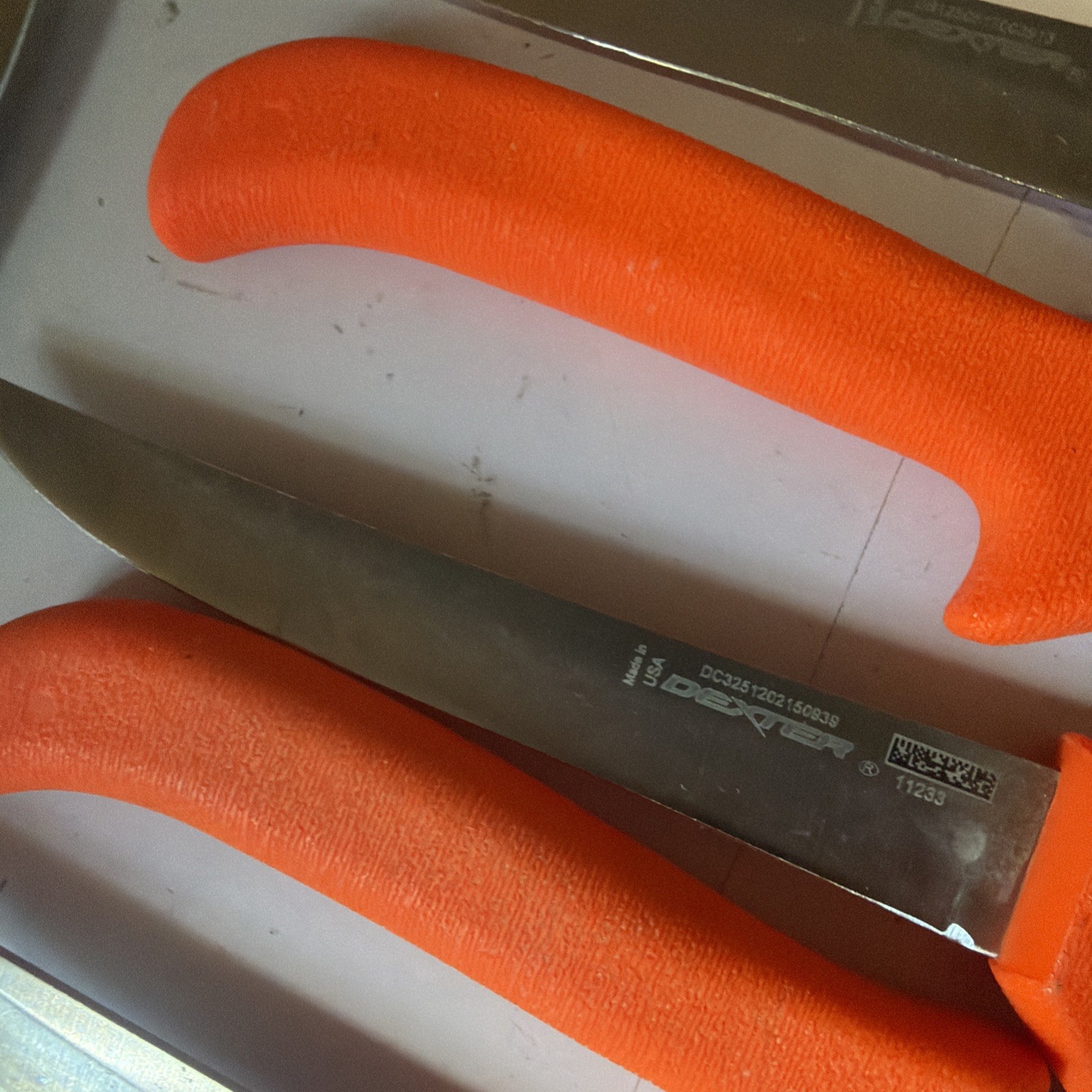 QTY-16 Dexter Russell EP156HG Sani-Safe Boning Knife 6″ Hollow Ground 11233 Oran