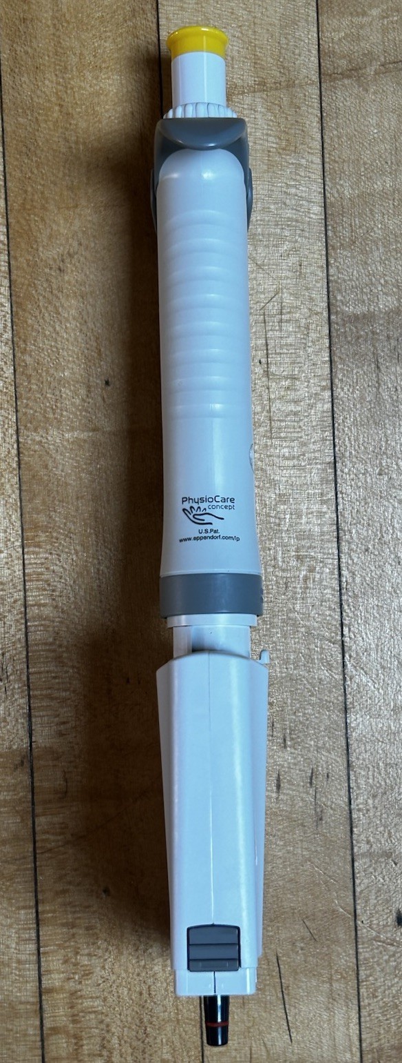 Eppendorf 8-Channel Pipette 10–100 µL – Multichannel – Tested Excellent
