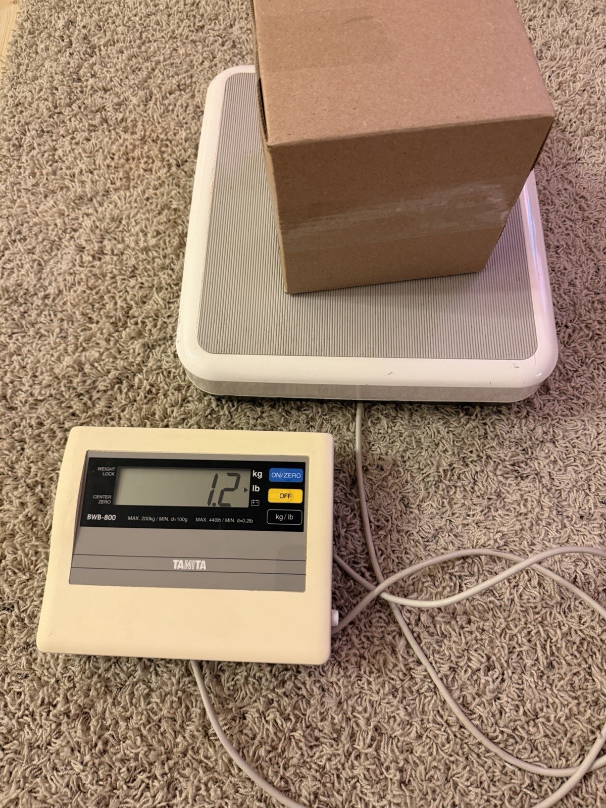 Tanita BWB-800 Digital Medical Scale – Up To 440 Lbs – Tested Working