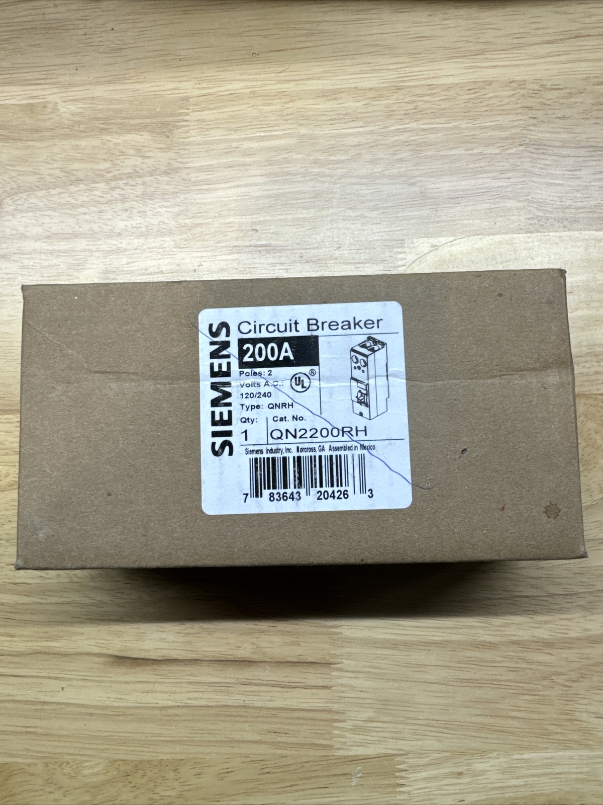 Siemens QN2200RH 200A 2 Pole 120/240v 22k AIC Single Phase Main Breaker New