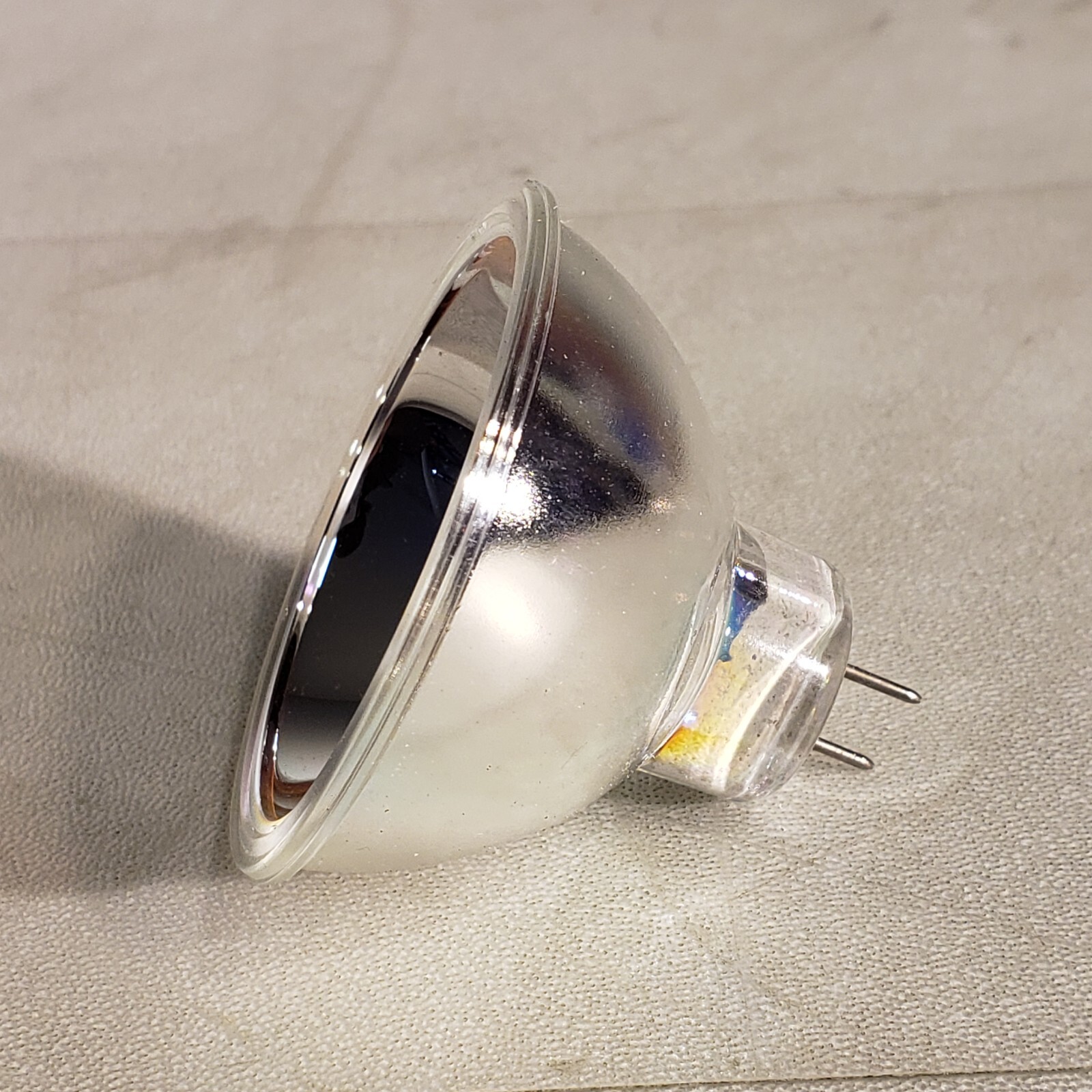 Philips 409713 Low Voltage Halogen Lamp, Fiber Optic Lamp Type 6423FO, 15V 150W
