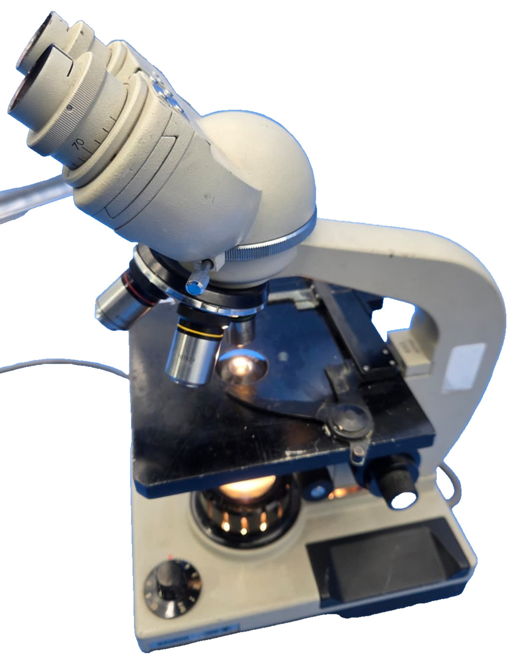 Bausch & Lomb KHS Binocular Microscope with 4 Objectives 4x,10x,40x,100x