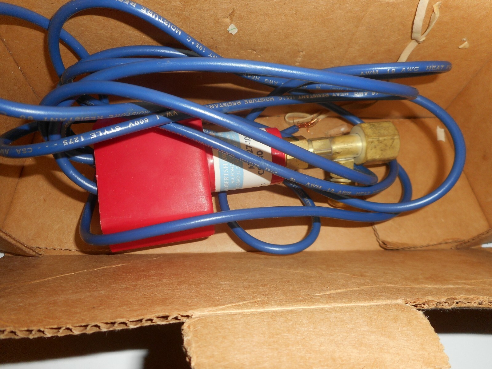 LENNOX 47F21 ROBERTSHAW MG27-1003 PRESSURE SWITCH 24-600V 140 CUT-OUT 275 CUT-IN