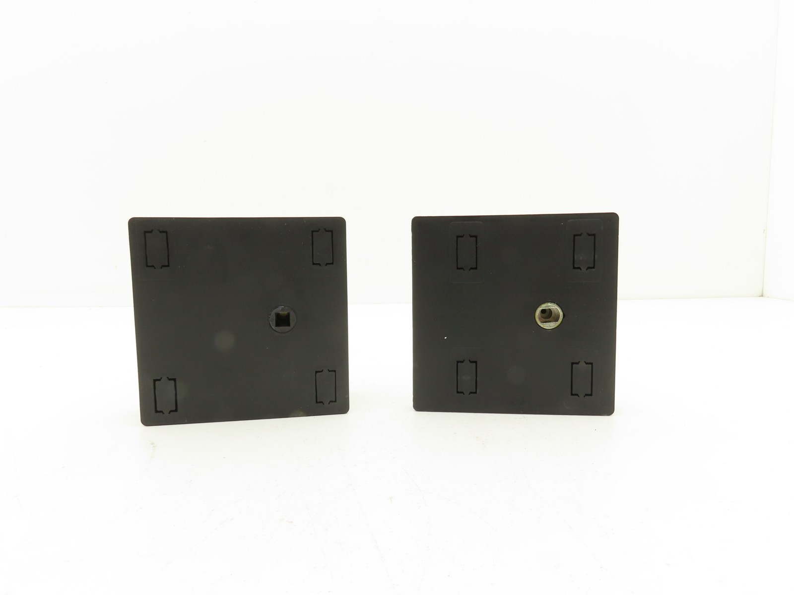 Schmersal AZ/AZM 200-B30-LTAG1P1 Solenoid Interlock Emergency Exit Door Handle